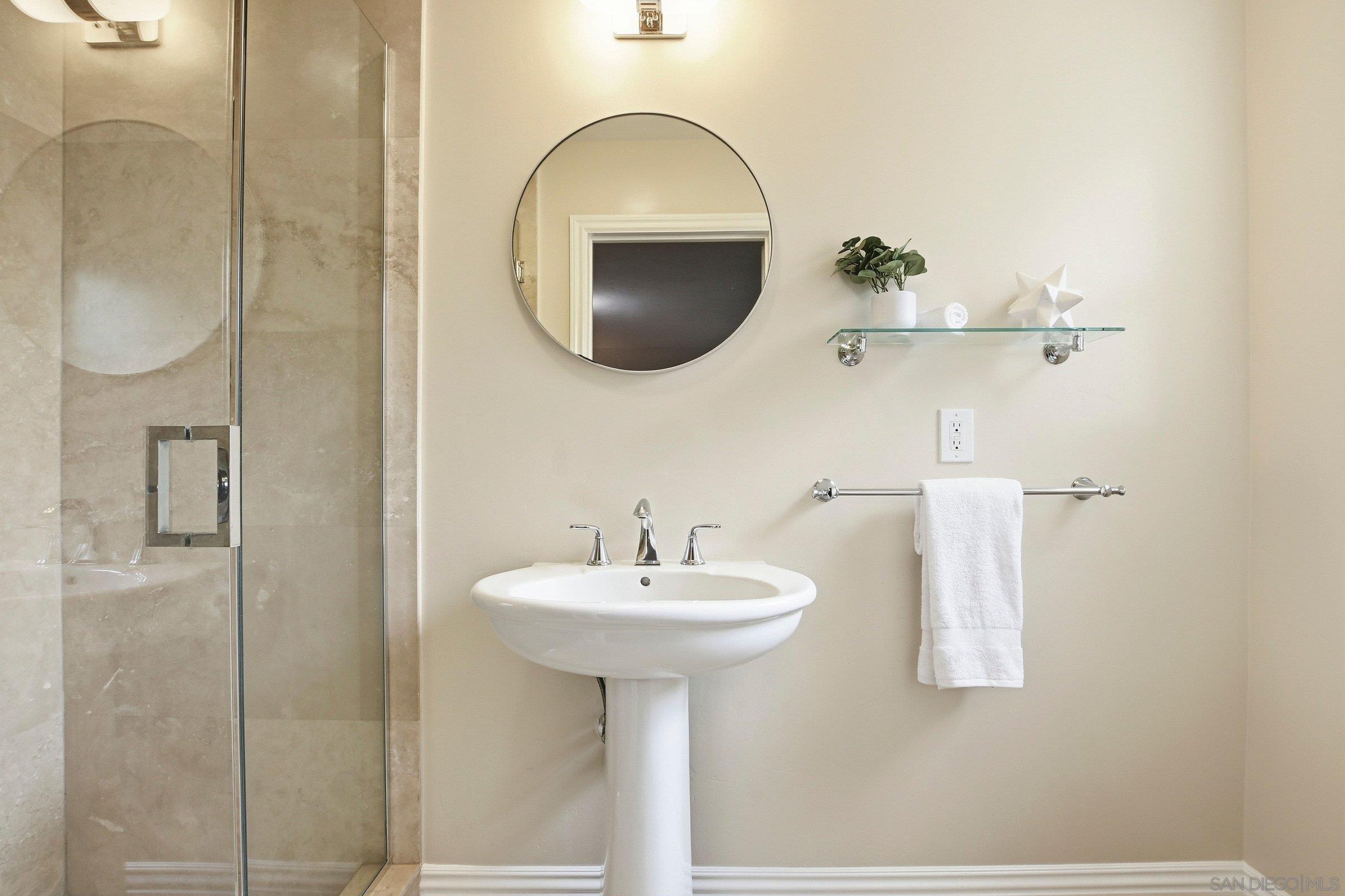 Detail Gallery Image 33 of 48 For 4228  Calavo Dr, La Mesa,  CA 91941 - 4 Beds | 2/1 Baths