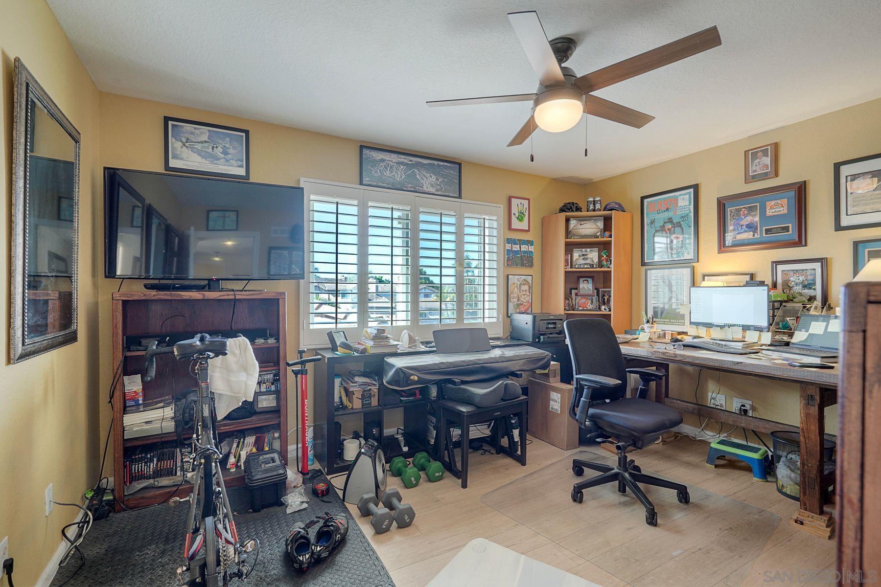 Detail Gallery Image 24 of 60 For 13382  Benchley Rd, San Diego,  CA 92130 - 4 Beds | 3 Baths