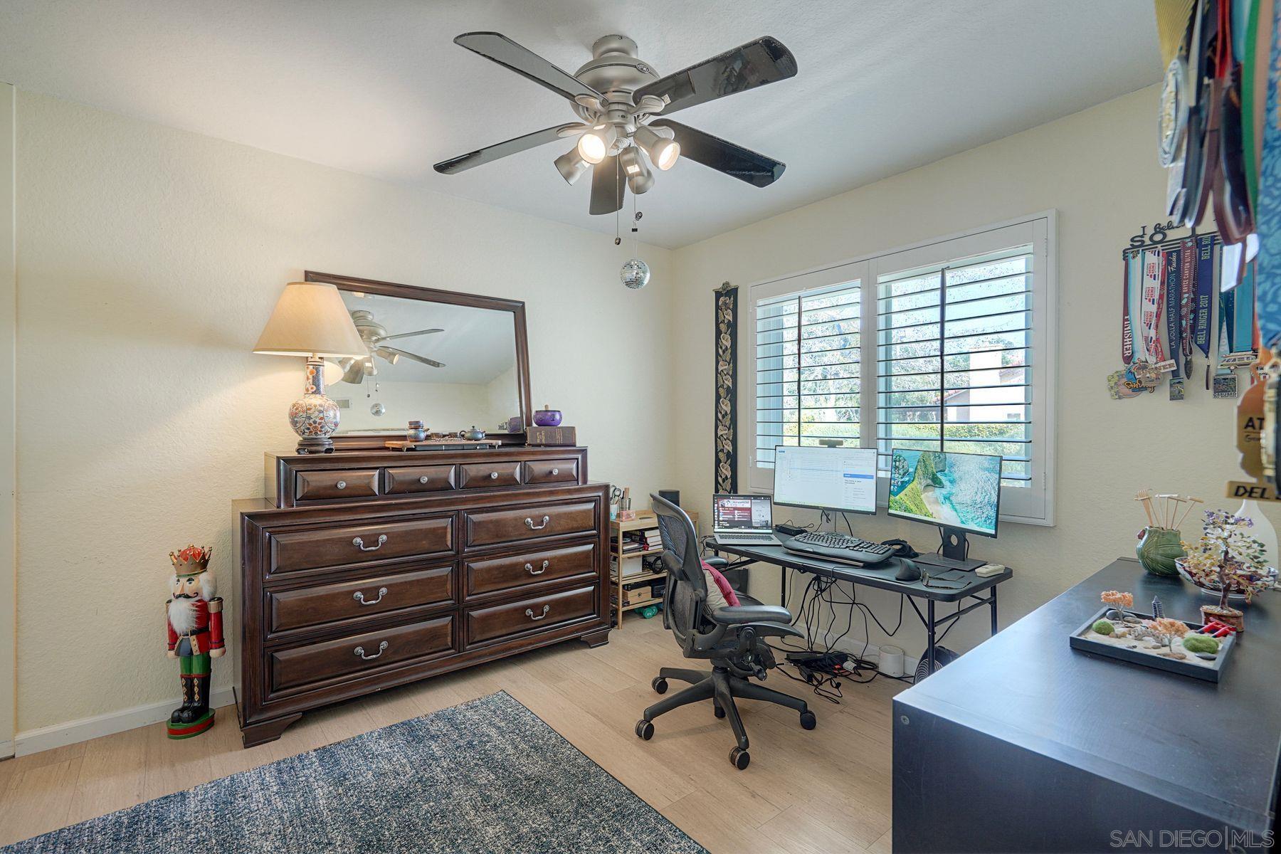 Detail Gallery Image 26 of 60 For 13382  Benchley Rd, San Diego,  CA 92130 - 4 Beds | 3 Baths