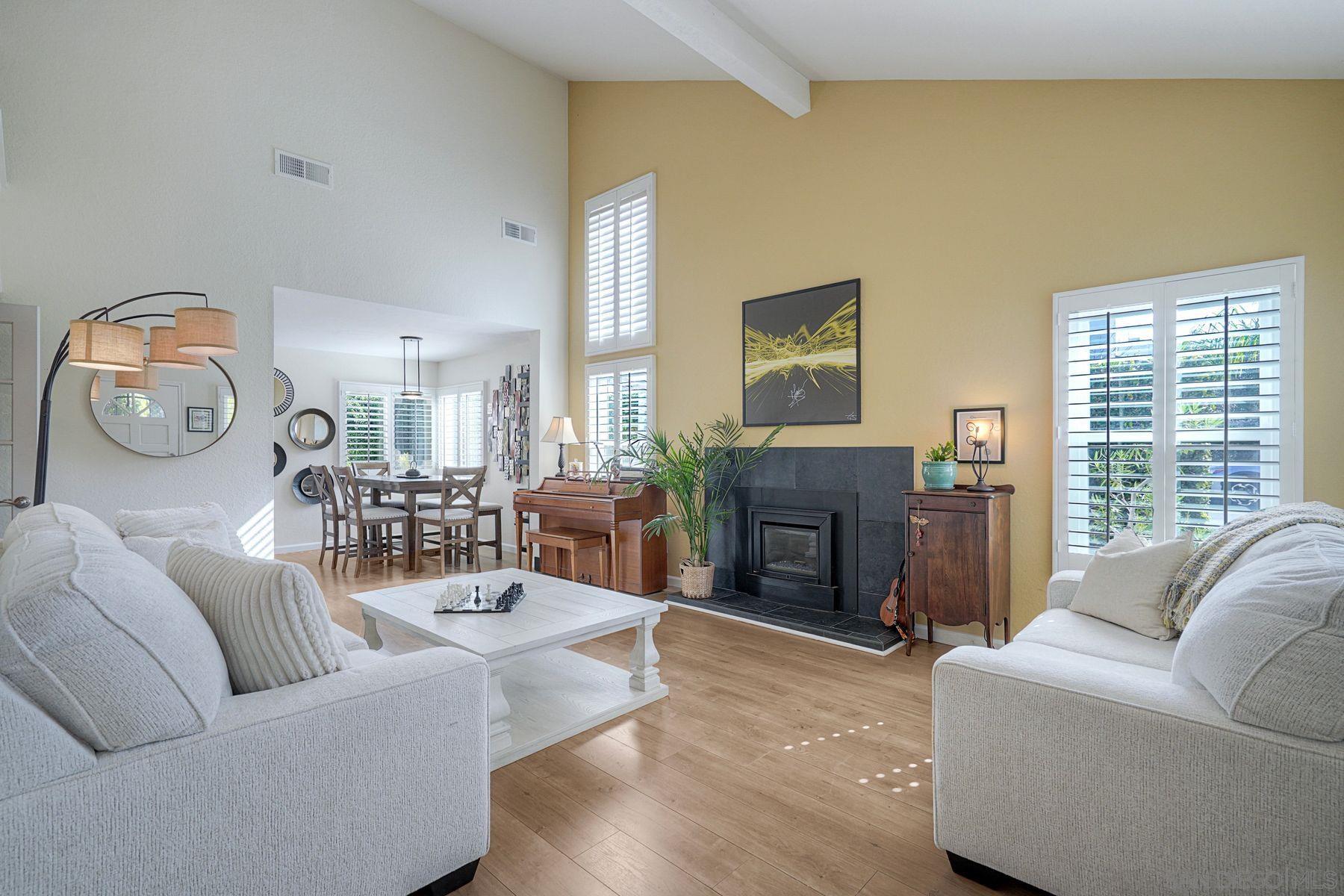 Detail Gallery Image 6 of 60 For 13382  Benchley Rd, San Diego,  CA 92130 - 4 Beds | 3 Baths