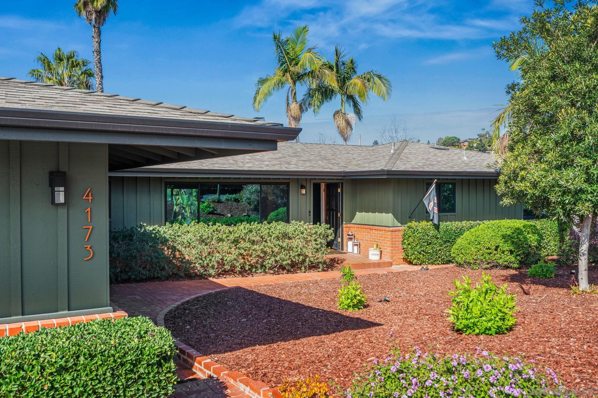 Front Image Thumbnail for SD260003584