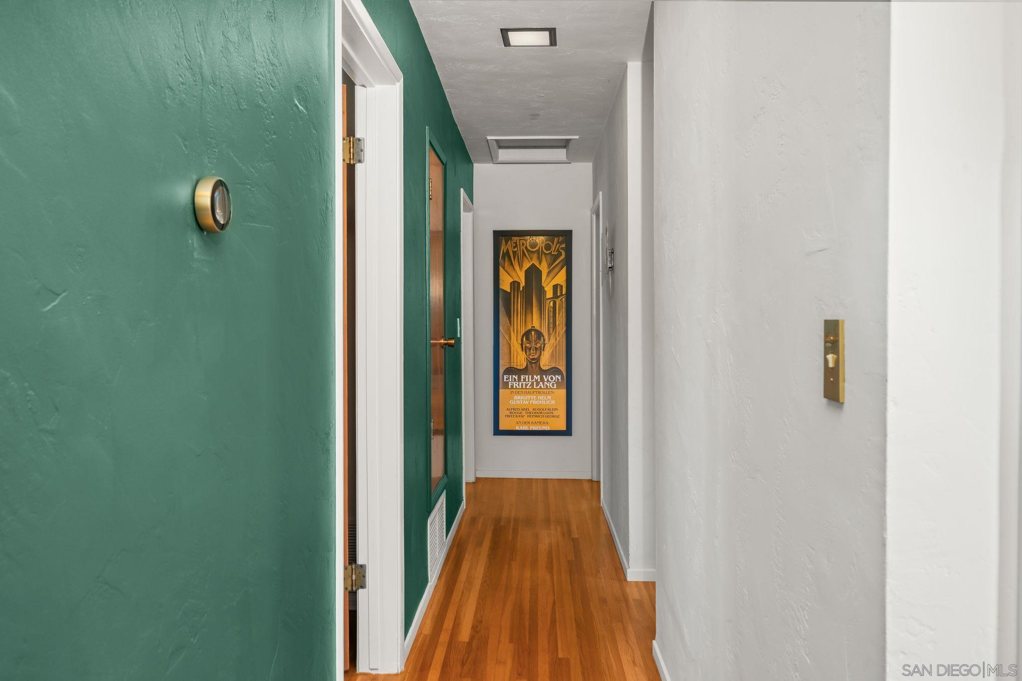 Detail Gallery Image 18 of 49 For 4173  Conrad Drive, Spring Valley,  CA 91977 - 3 Beds | 2/1 Baths