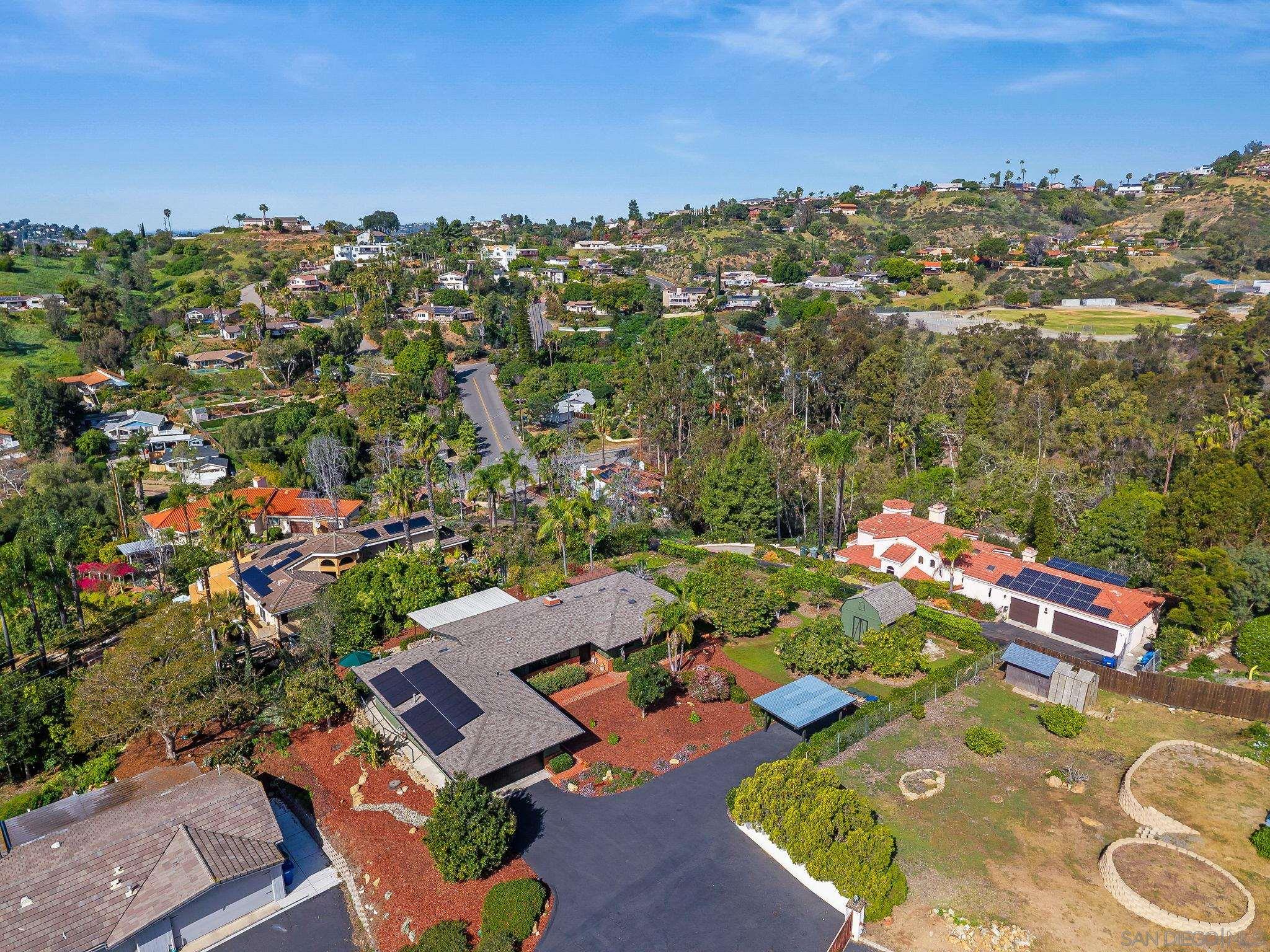 Detail Gallery Image 6 of 49 For 4173  Conrad Drive, Spring Valley,  CA 91977 - 3 Beds | 2/1 Baths