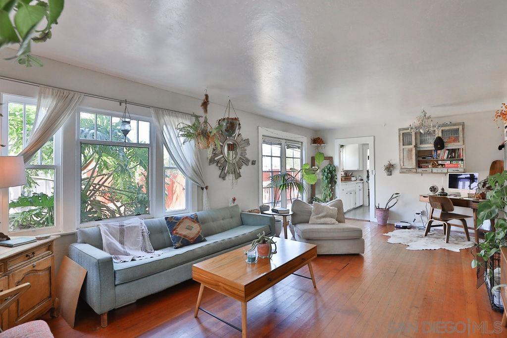 Detail Gallery Image 13 of 63 For 4831-35  Brighton Ave, San Diego,  CA 92107 - – Beds | – Baths