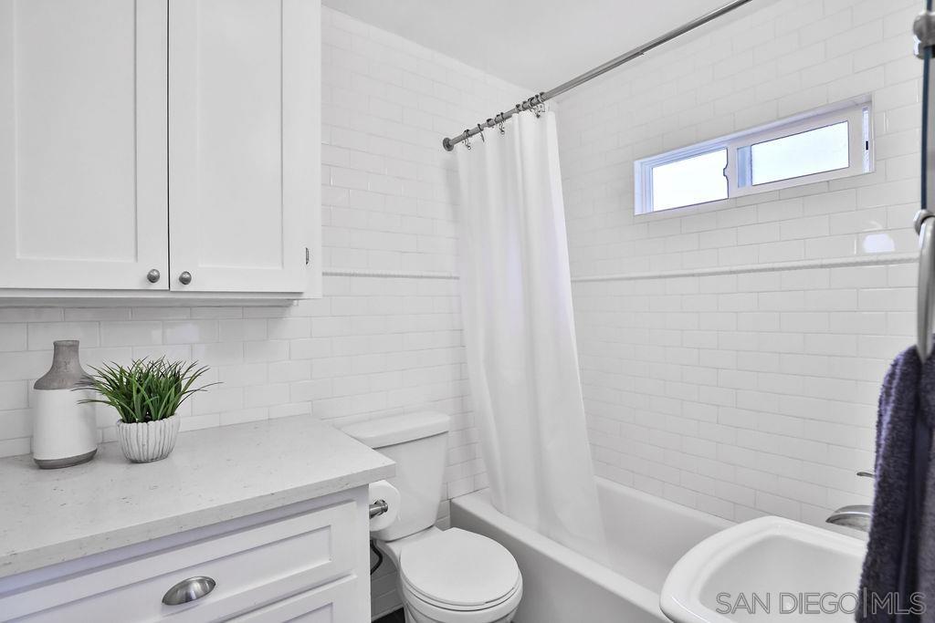 Detail Gallery Image 31 of 63 For 4831-35  Brighton Ave, San Diego,  CA 92107 - – Beds | – Baths