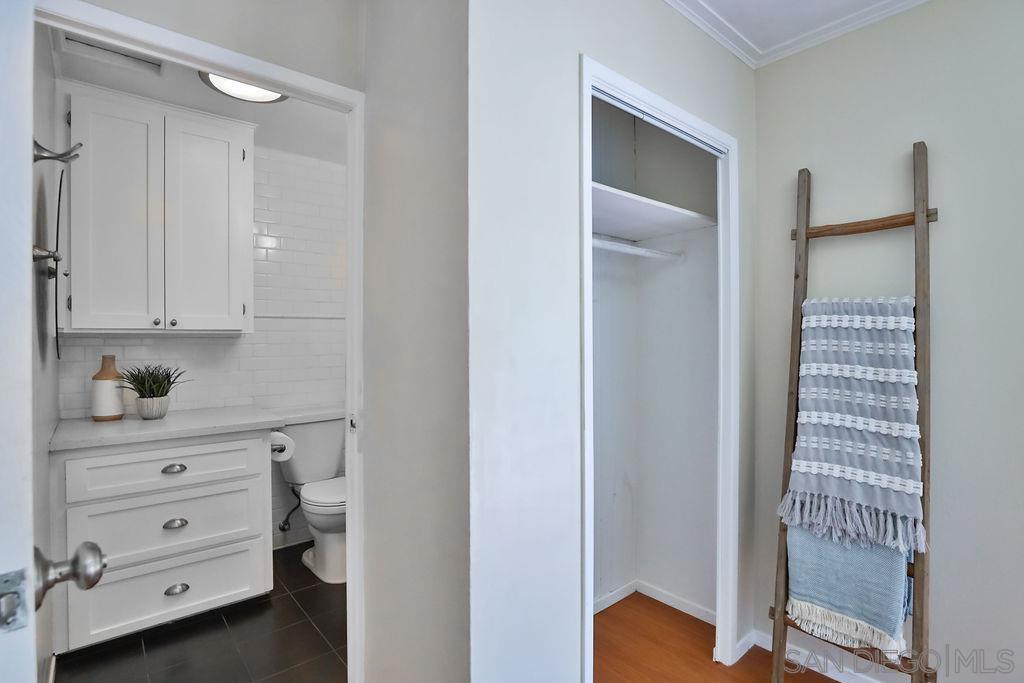 Detail Gallery Image 35 of 63 For 4831-35  Brighton Ave, San Diego,  CA 92107 - – Beds | – Baths