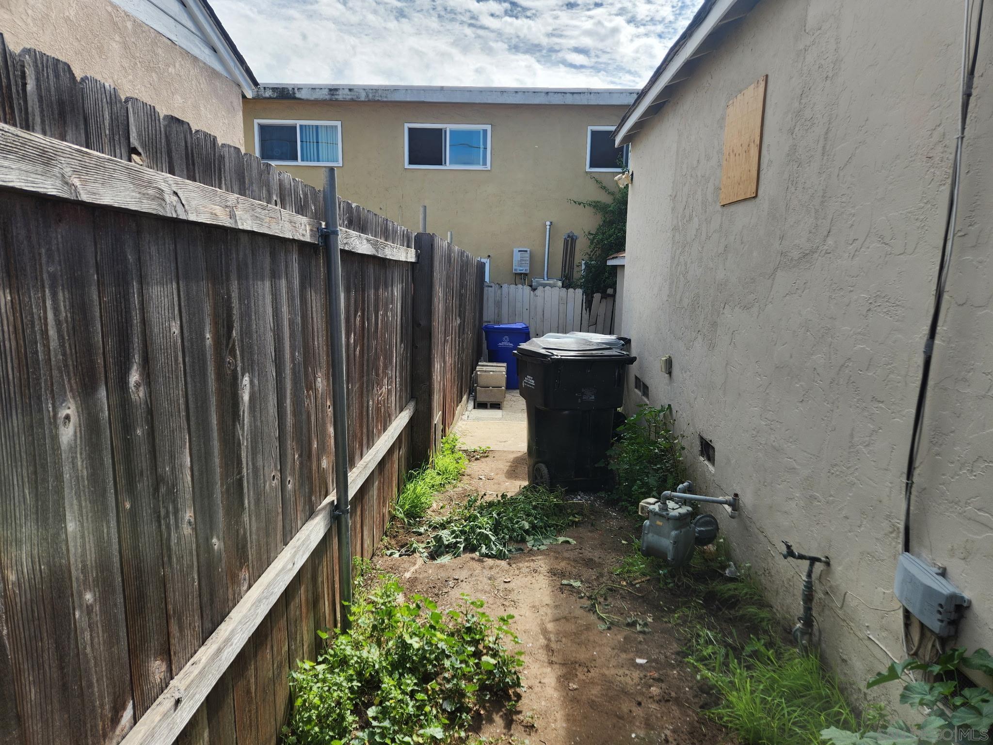 Detail Gallery Image 15 of 25 For 4095  Estrella Avenue, San Diego,  CA 92105 - 2 Beds | 1 Baths