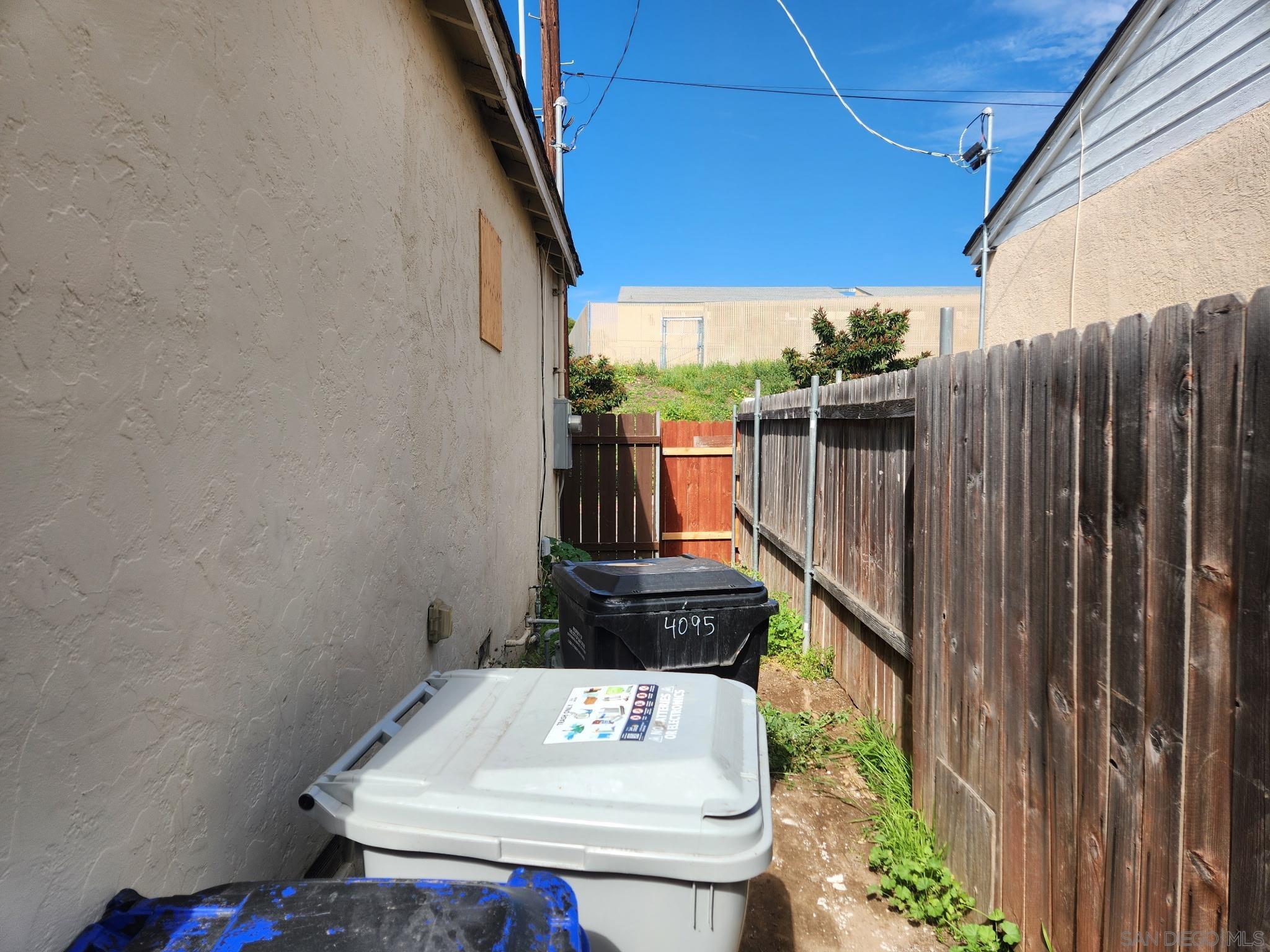 Detail Gallery Image 18 of 25 For 4095  Estrella Avenue, San Diego,  CA 92105 - 2 Beds | 1 Baths