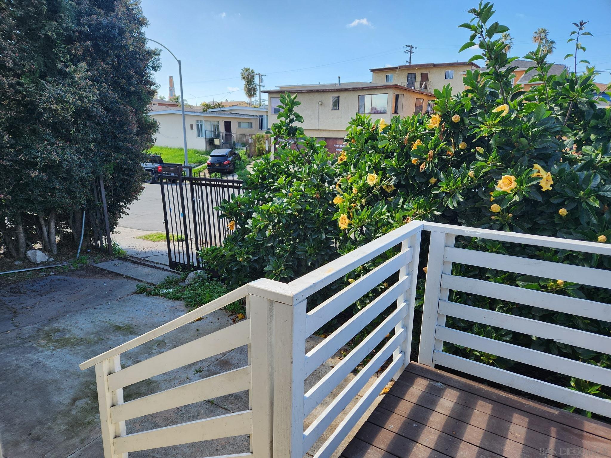 Detail Gallery Image 3 of 25 For 4095  Estrella Avenue, San Diego,  CA 92105 - 2 Beds | 1 Baths