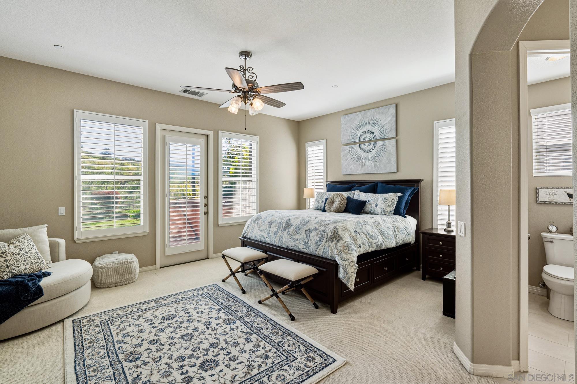 Detail Gallery Image 19 of 55 For 10829  La Alberca, San Diego,  CA 92127 - 4 Beds | 3 Baths