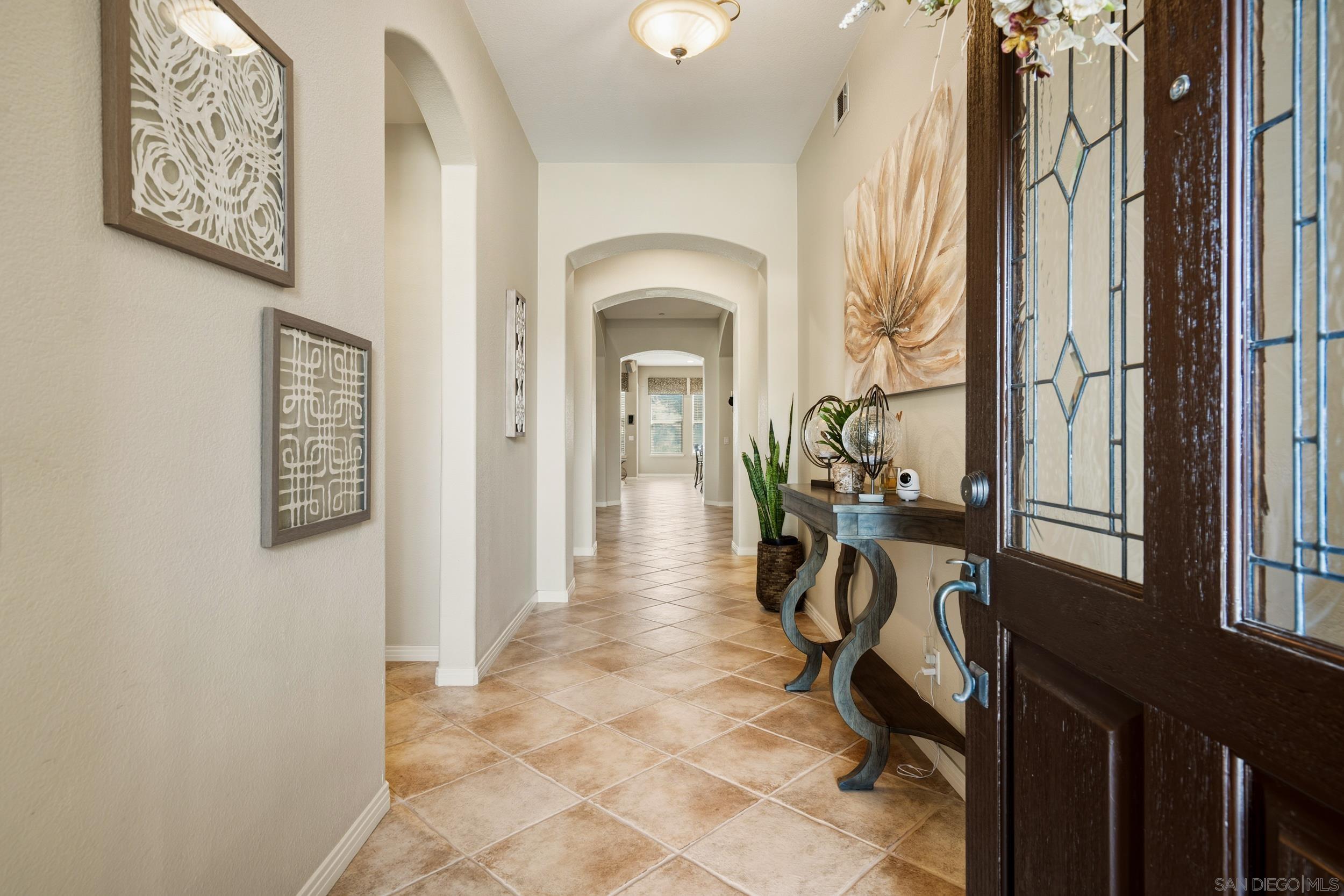 Detail Gallery Image 3 of 55 For 10829  La Alberca, San Diego,  CA 92127 - 4 Beds | 3 Baths