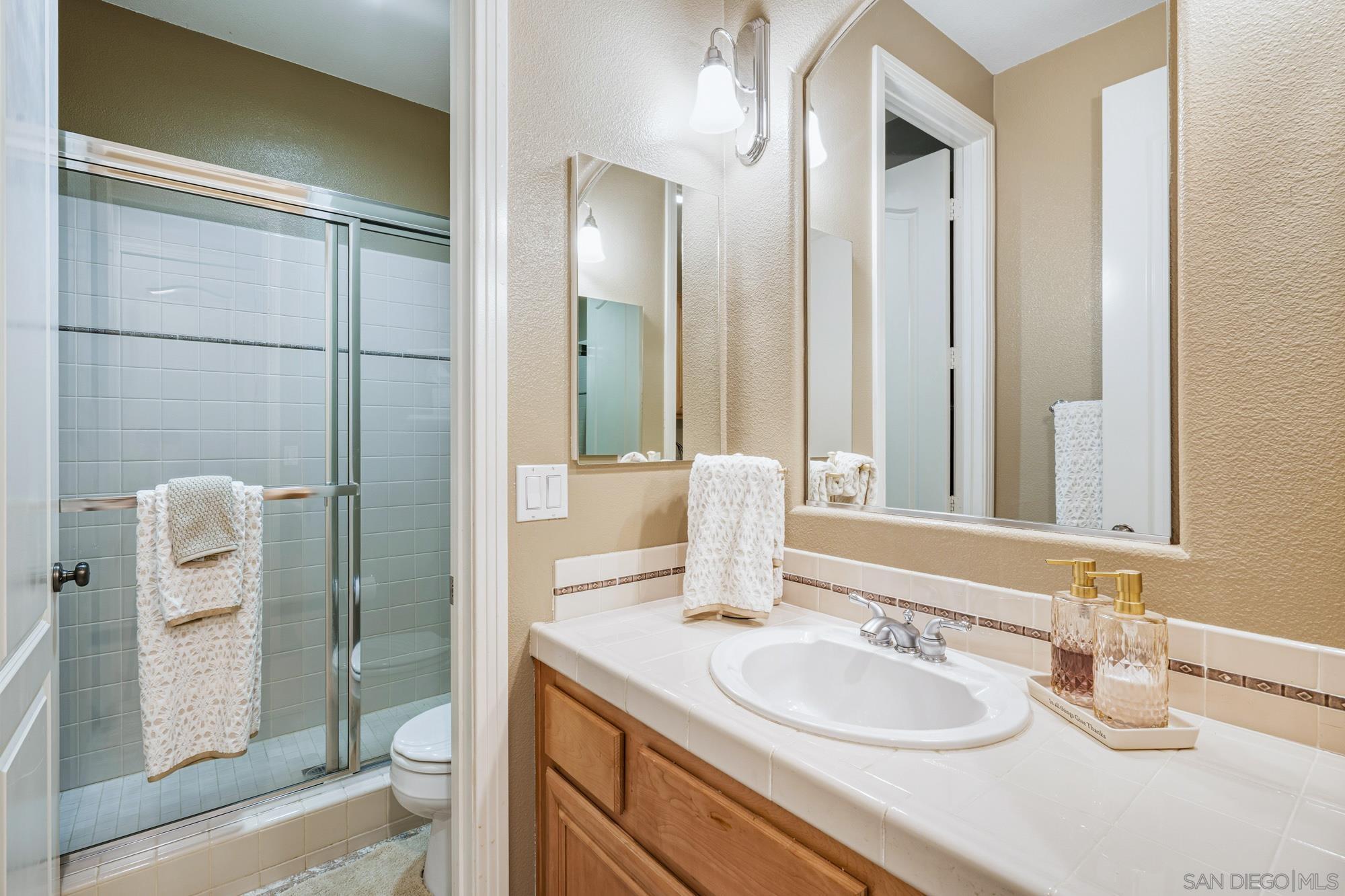 Detail Gallery Image 33 of 55 For 10829  La Alberca, San Diego,  CA 92127 - 4 Beds | 3 Baths