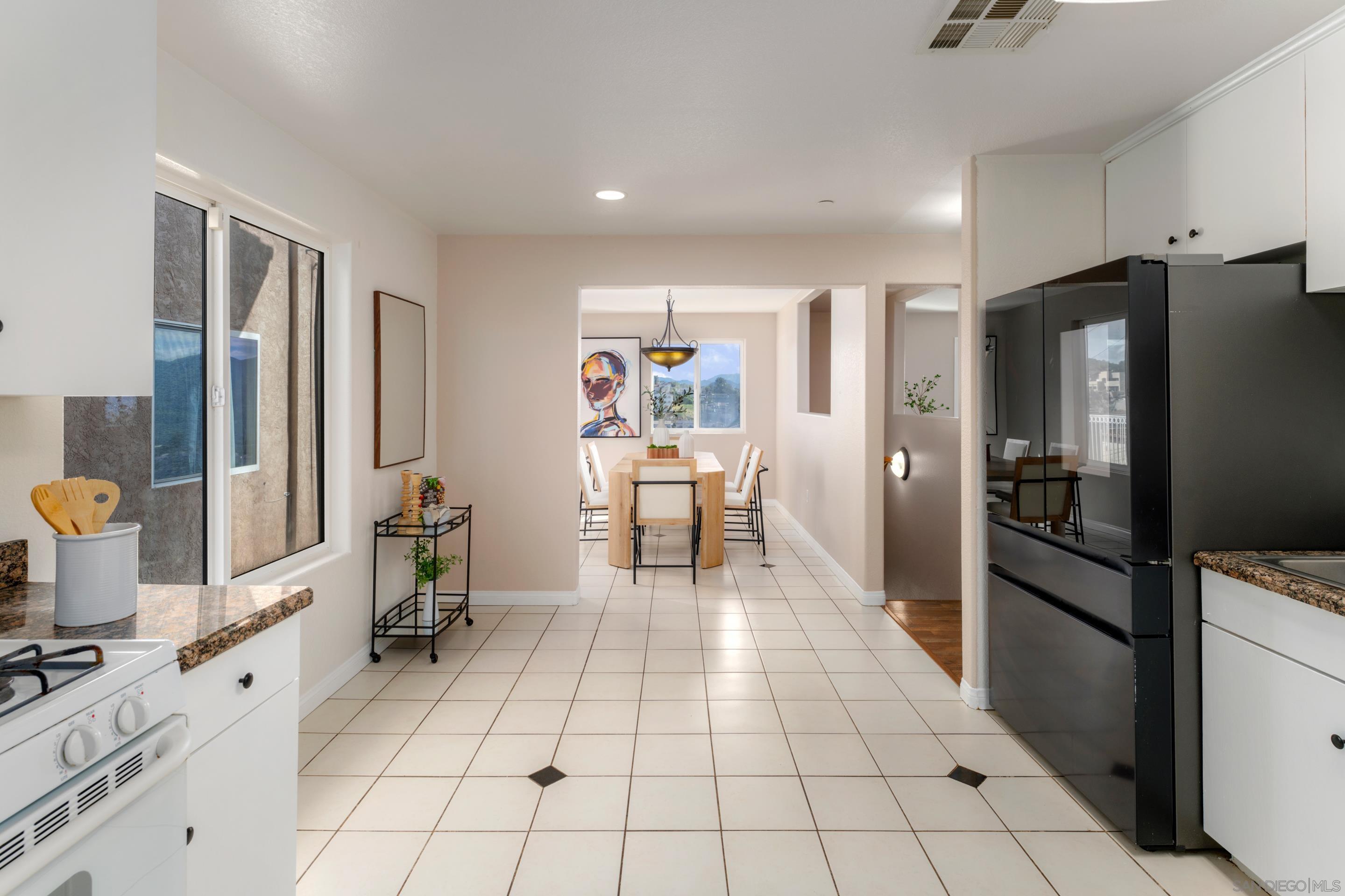 Detail Gallery Image 17 of 44 For 1626  La Presa Ave, Spring Valley,  CA 91977 - 4 Beds | 2/1 Baths