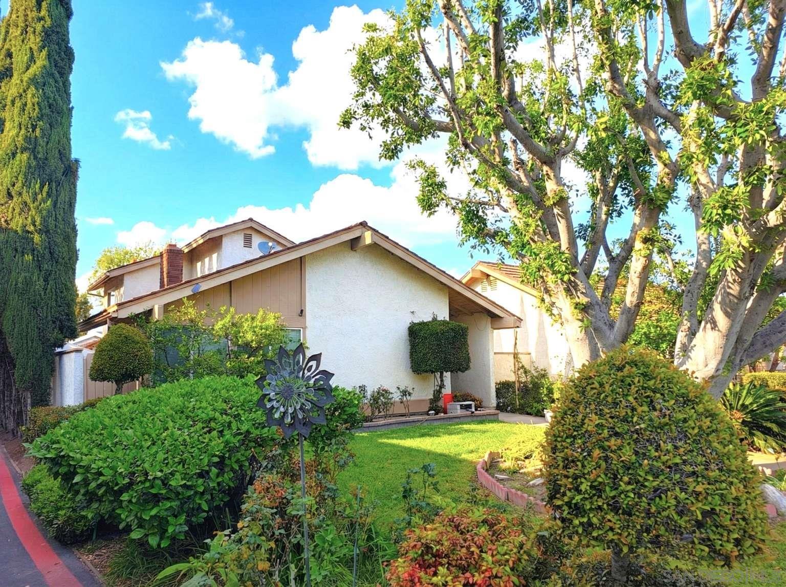 Detail Gallery Image 2 of 36 For 14491  Pinewood Rd, Tustin,  CA 92780 - 4 Beds | 2 Baths