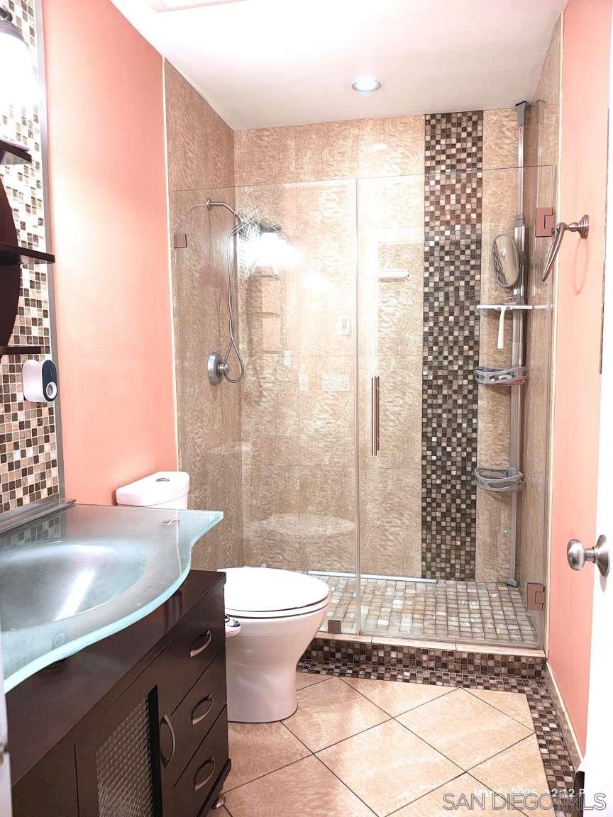 Detail Gallery Image 12 of 36 For 14491  Pinewood Rd, Tustin,  CA 92780 - 4 Beds | 2 Baths