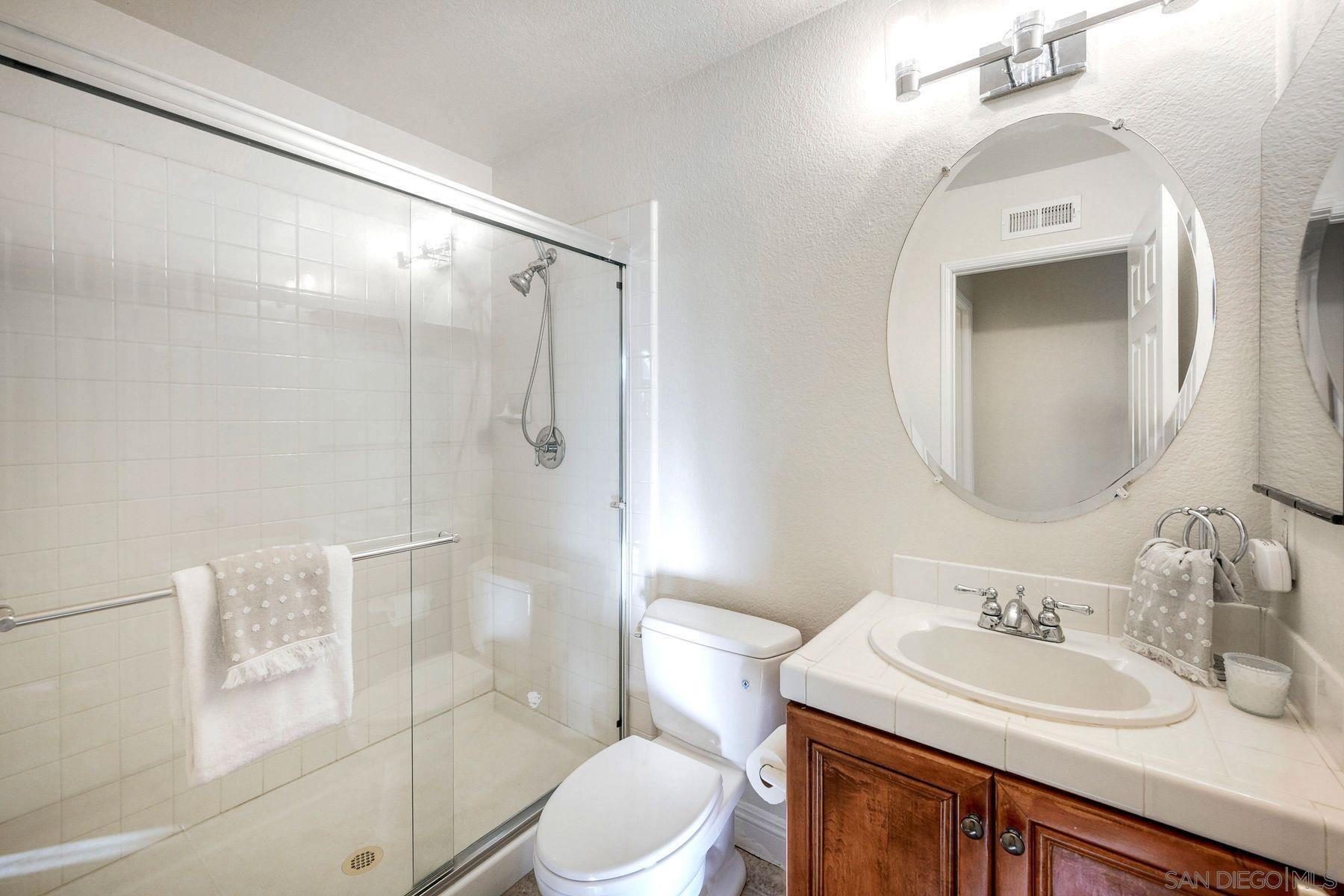 Detail Gallery Image 18 of 26 For 17254  Russet St, San Diego,  CA 92127 - 5 Beds | 3 Baths