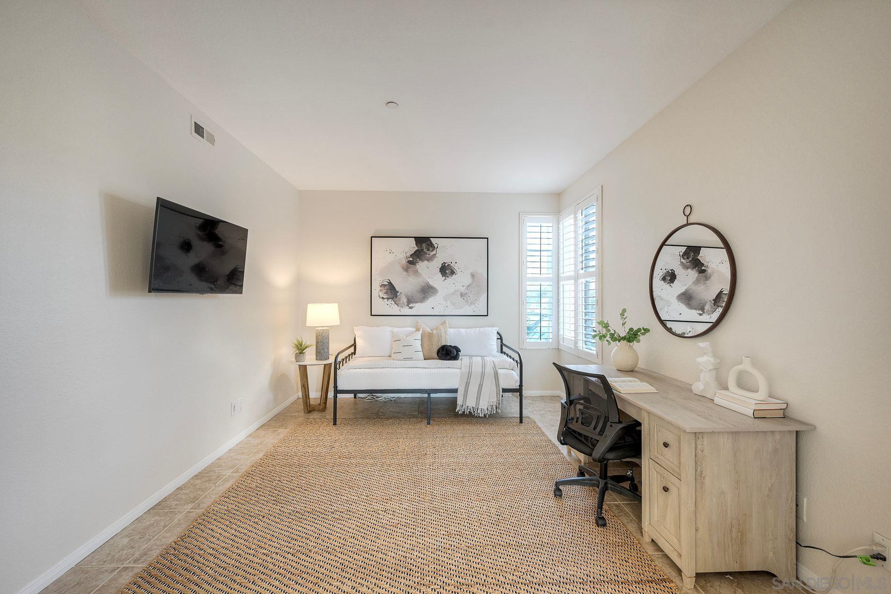 Detail Gallery Image 8 of 26 For 17254  Russet St, San Diego,  CA 92127 - 5 Beds | 3 Baths