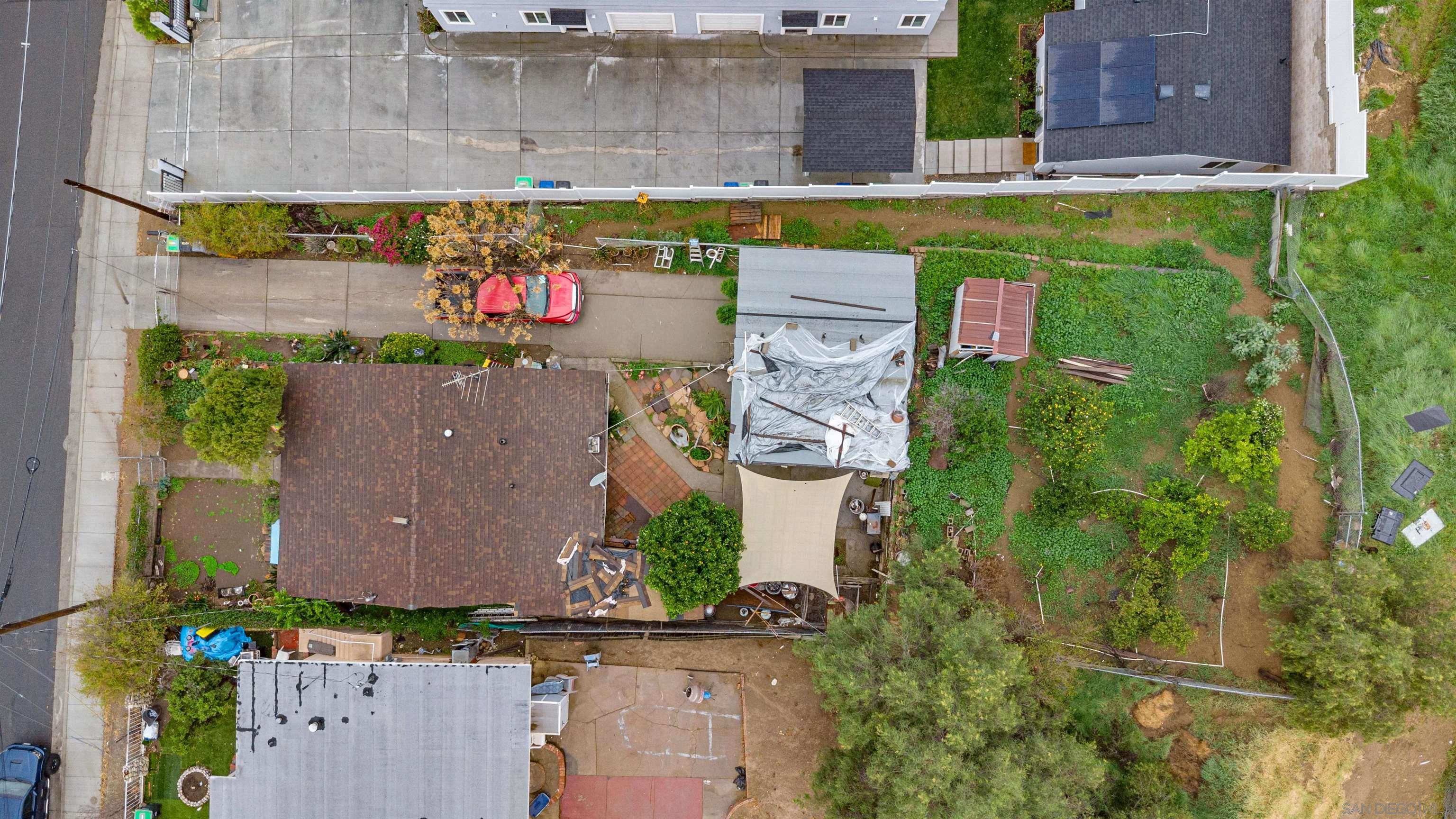 Detail Gallery Image 2 of 7 For 108 S Chestnut St, Lake Elsinore,  CA 92530 - 2 Beds | 1/1 Baths