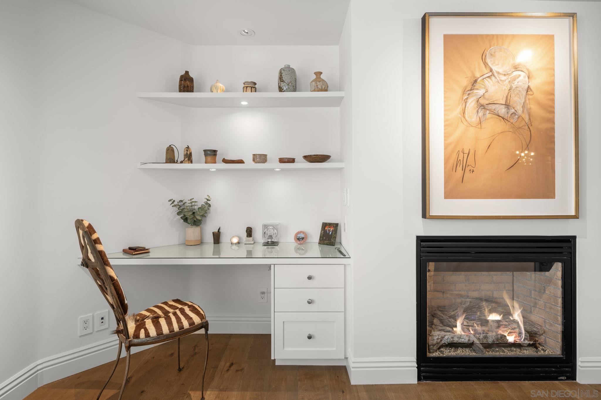 Detail Gallery Image 13 of 24 For 100  Coast Blvd  #305,  La Jolla,  CA 92037 - 2 Beds | 2/1 Baths