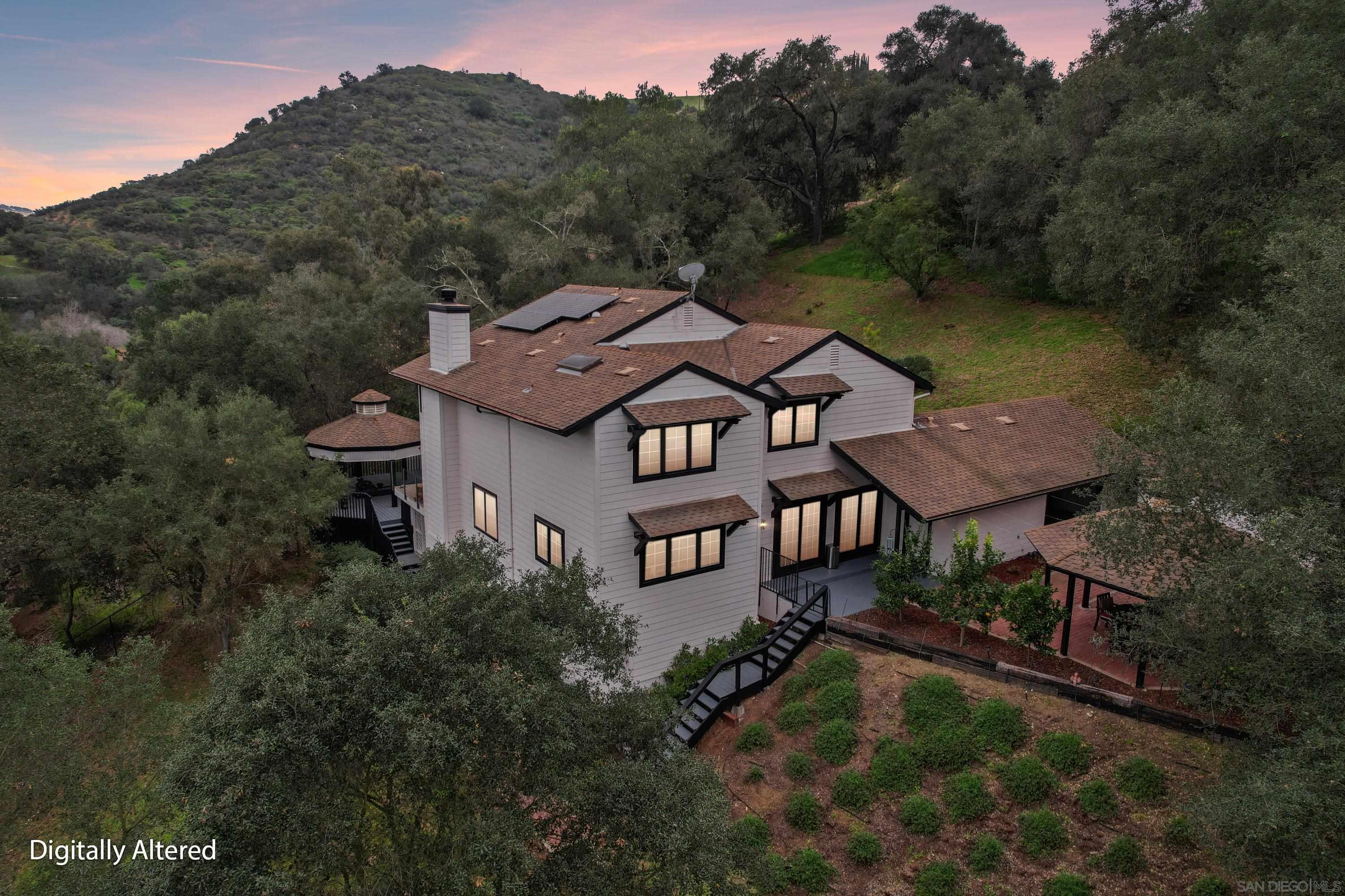 Detail Gallery Image 2 of 50 For 1871  Tecalote Drive, Fallbrook,  CA 92028 - 3 Beds | 2/1 Baths