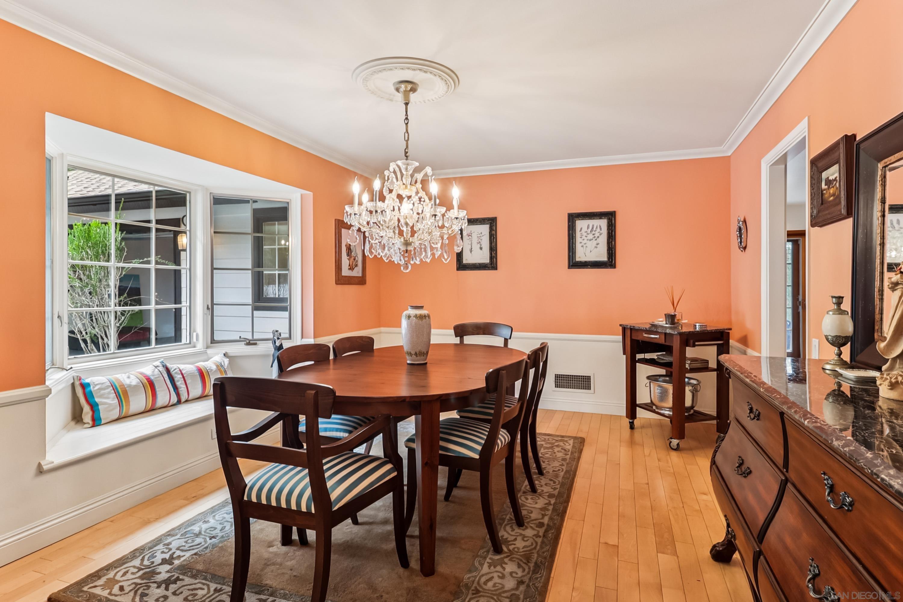 Detail Gallery Image 13 of 50 For 1871  Tecalote Drive, Fallbrook,  CA 92028 - 3 Beds | 2/1 Baths