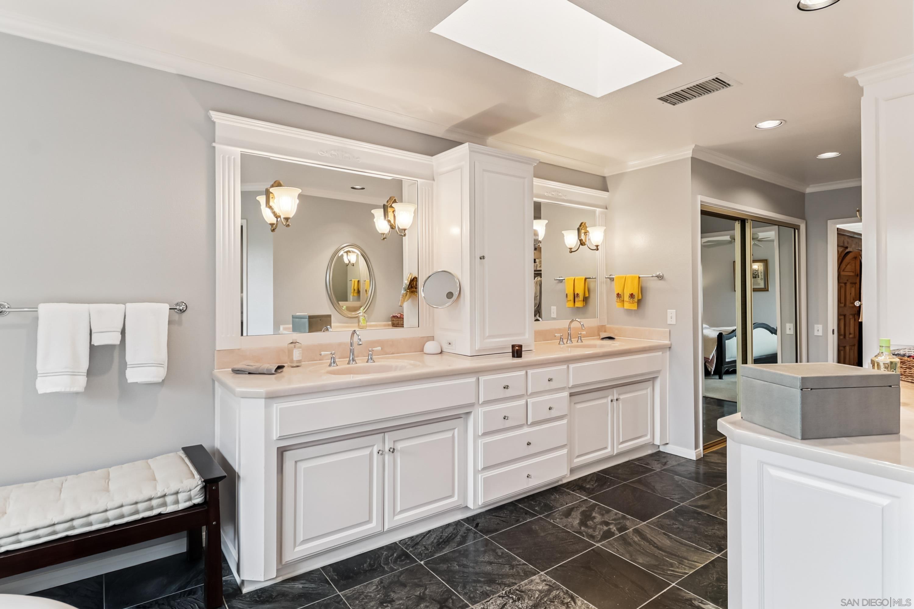 Detail Gallery Image 23 of 50 For 1871  Tecalote Drive, Fallbrook,  CA 92028 - 3 Beds | 2/1 Baths