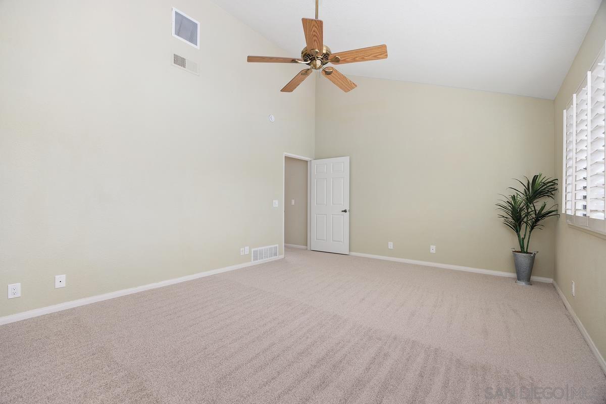 Detail Gallery Image 29 of 46 For 11930  Calle Suntuoso, San Diego,  CA 92128 - 5 Beds | 3 Baths