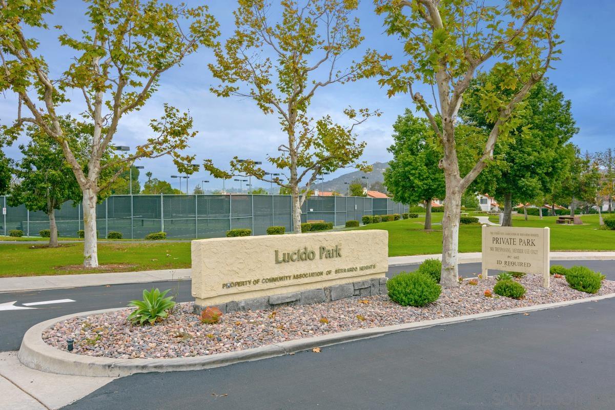 Detail Gallery Image 44 of 46 For 11930  Calle Suntuoso, San Diego,  CA 92128 - 5 Beds | 3 Baths