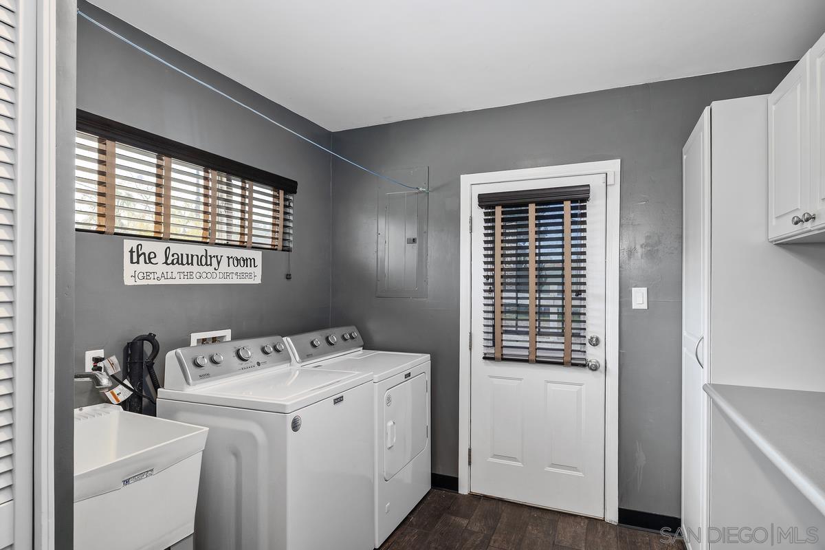 Detail Gallery Image 16 of 32 For 10620  Garden Way, Spring Valley,  CA 91978 - 4 Beds | 3 Baths