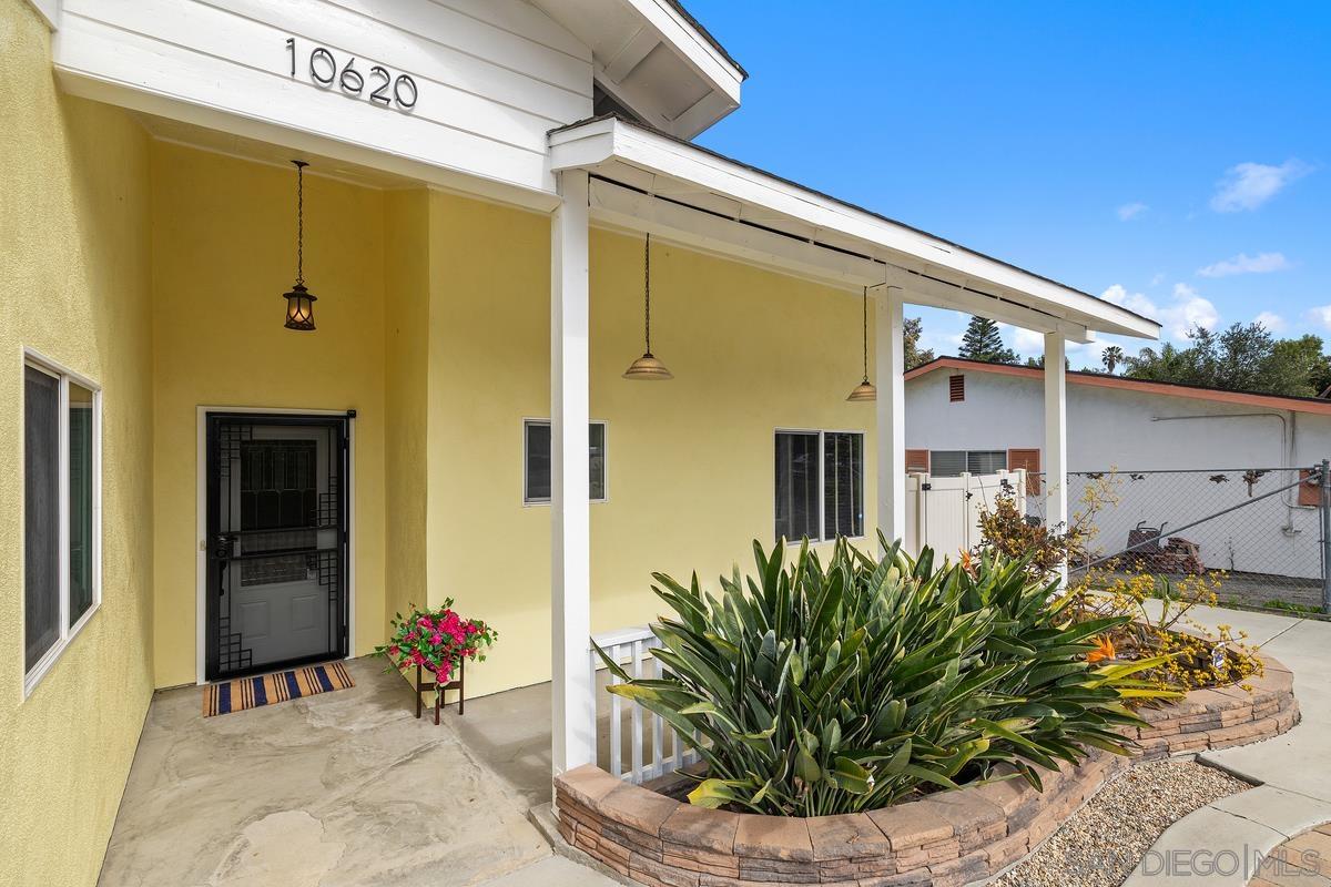 Detail Gallery Image 29 of 32 For 10620  Garden Way, Spring Valley,  CA 91978 - 4 Beds | 3 Baths