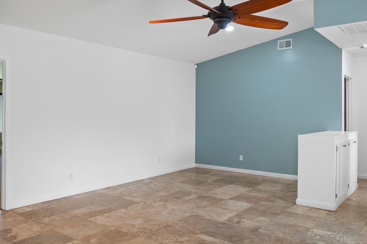 Detail Gallery Image 30 of 32 For 10620  Garden Way, Spring Valley,  CA 91978 - 4 Beds | 3 Baths