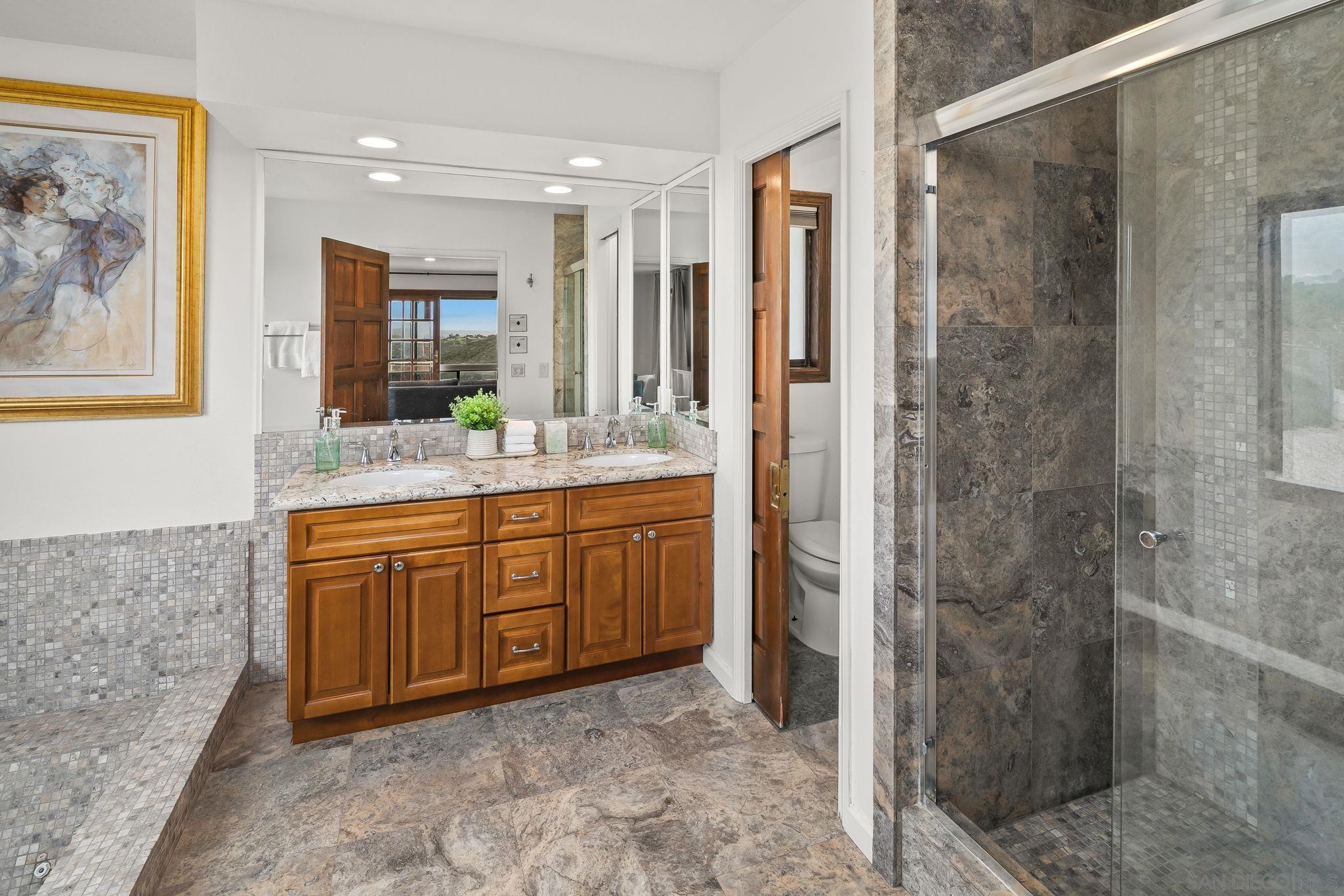 Detail Gallery Image 31 of 72 For 29509  Hoxie Ranch Rd, Vista,  CA 92084 - 3 Beds | 3/1 Baths