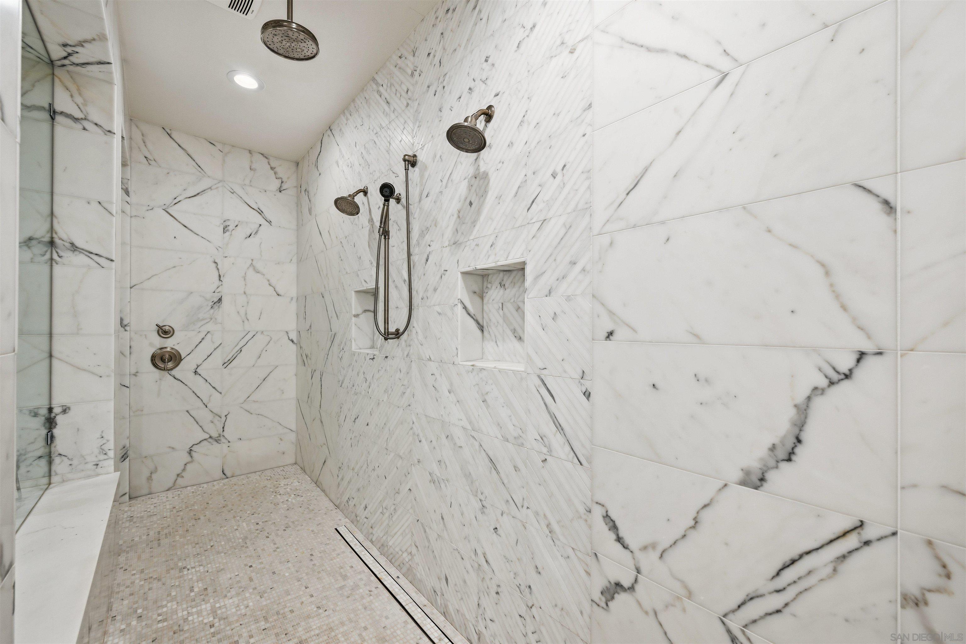 Detail Gallery Image 19 of 43 For 14849  Chesfield Ct, San Diego,  CA 92127 - 5 Beds | 5/1 Baths