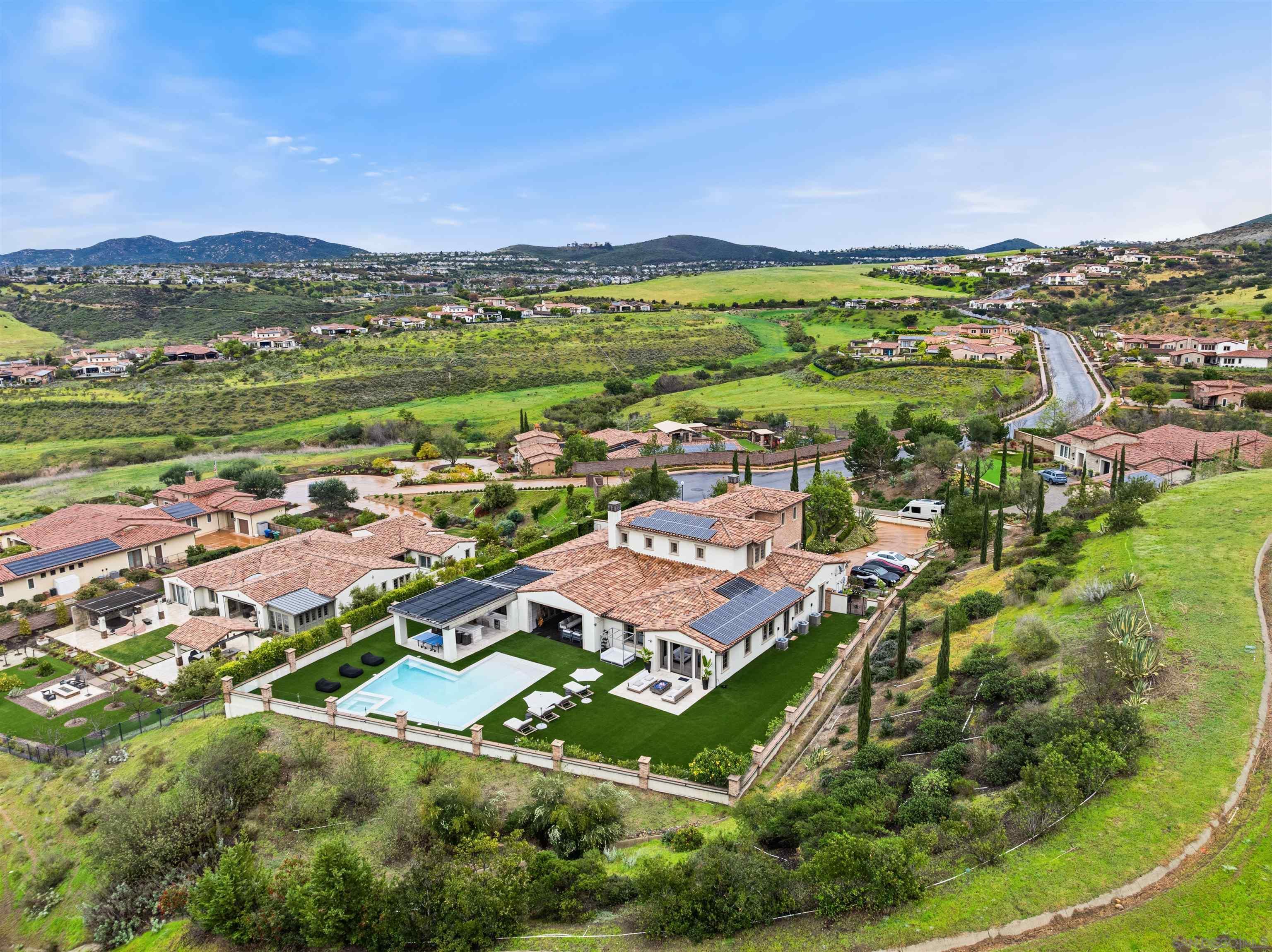 Detail Gallery Image 42 of 43 For 14849  Chesfield Ct, San Diego,  CA 92127 - 5 Beds | 5/1 Baths