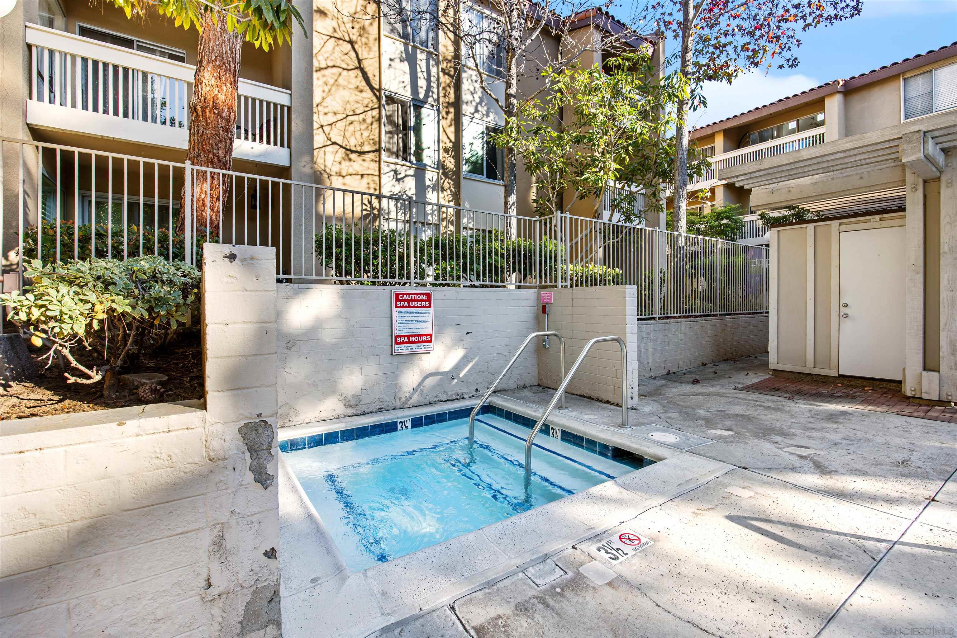 Detail Gallery Image 22 of 29 For 1855  Diamond St  #5-327,  San Diego,  CA 92109 - 1 Beds | 2 Baths