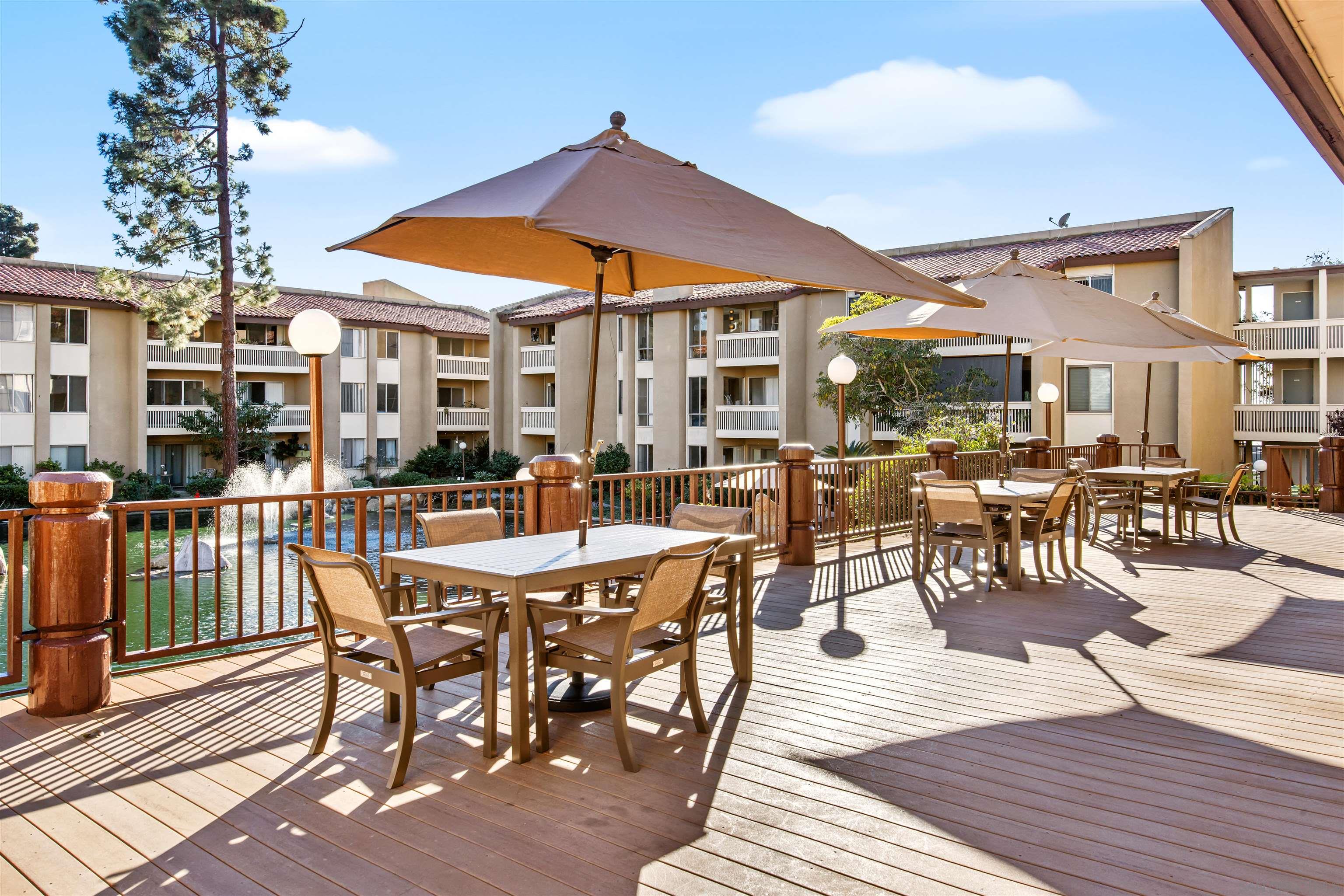 Detail Gallery Image 24 of 29 For 1855  Diamond St  #5-327,  San Diego,  CA 92109 - 1 Beds | 2 Baths