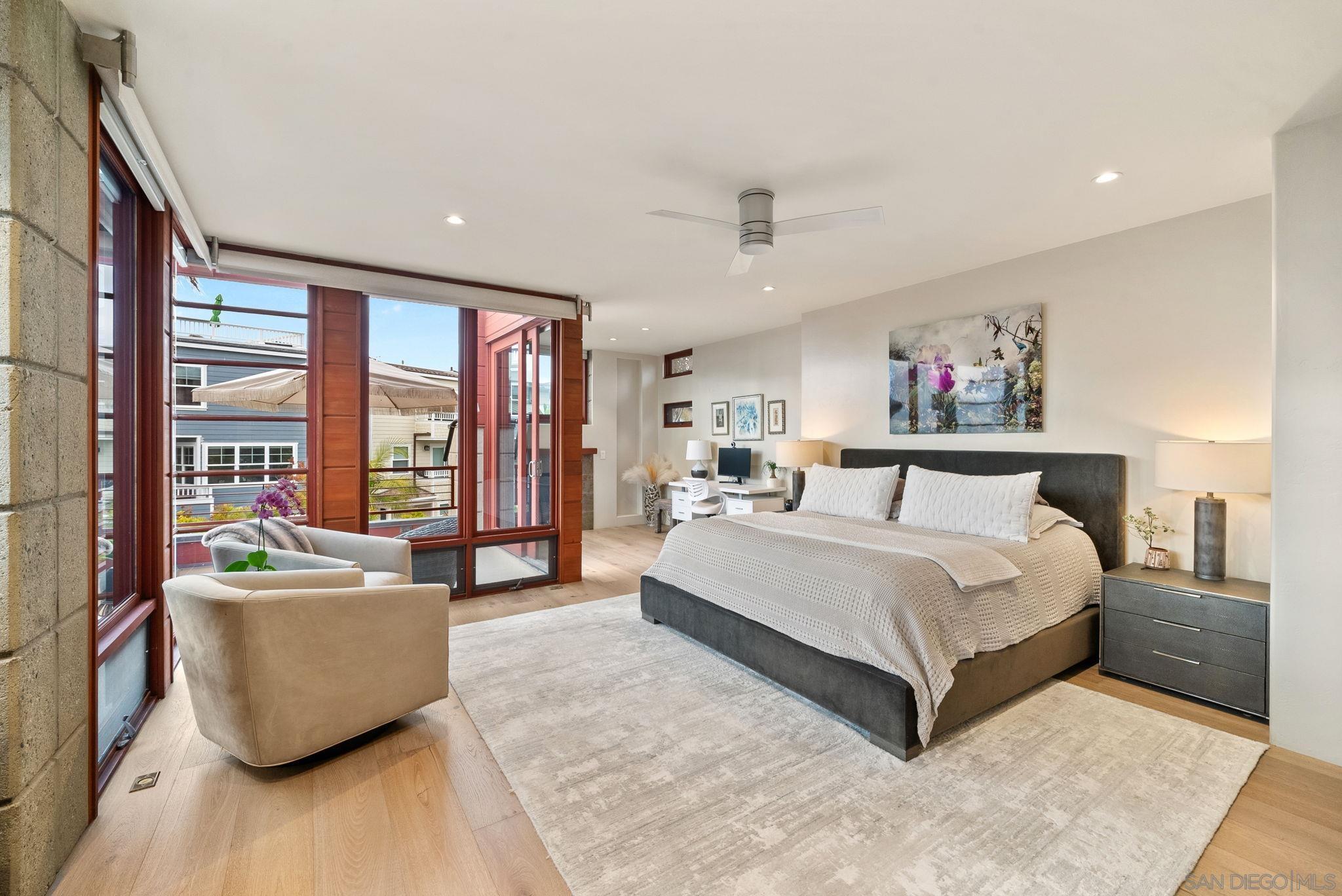 Detail Gallery Image 12 of 35 For 257  Playa Del Sur, La Jolla,  CA 92037 - 4 Beds | 4/1 Baths