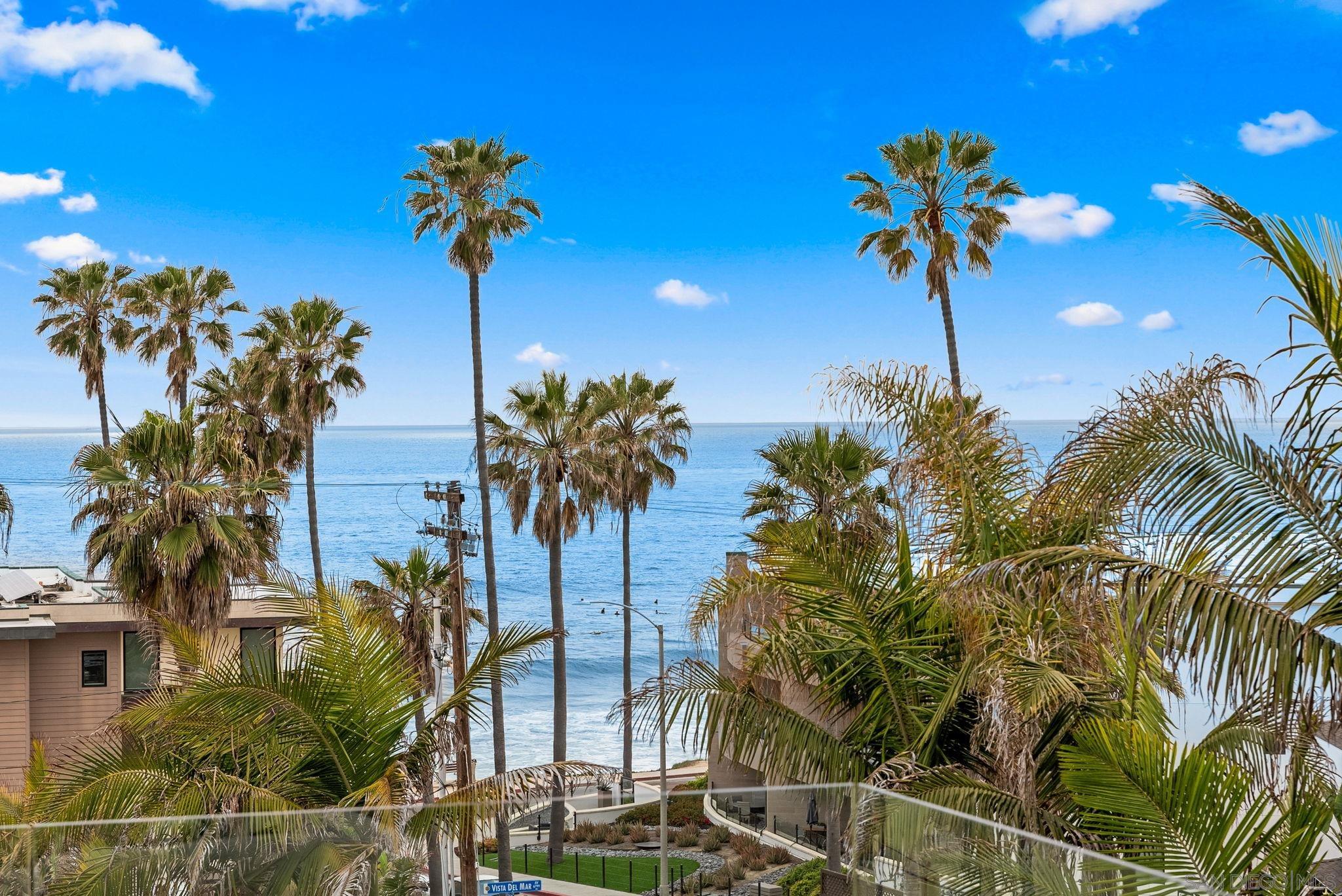 Detail Gallery Image 14 of 35 For 257  Playa Del Sur, La Jolla,  CA 92037 - 4 Beds | 4/1 Baths