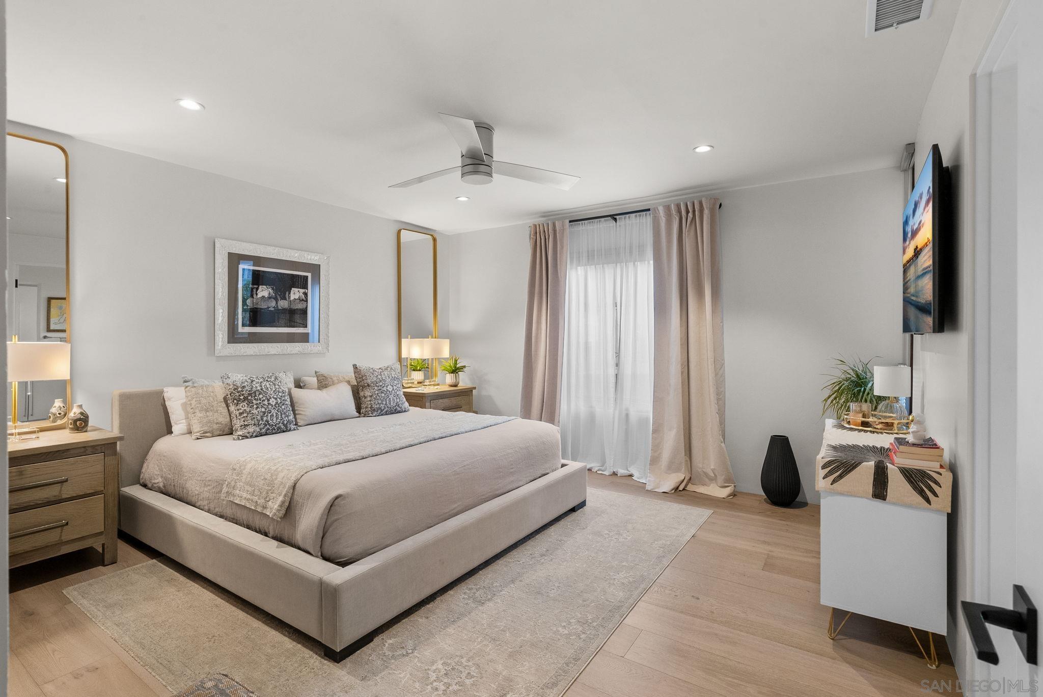 Detail Gallery Image 21 of 35 For 257  Playa Del Sur, La Jolla,  CA 92037 - 4 Beds | 4/1 Baths