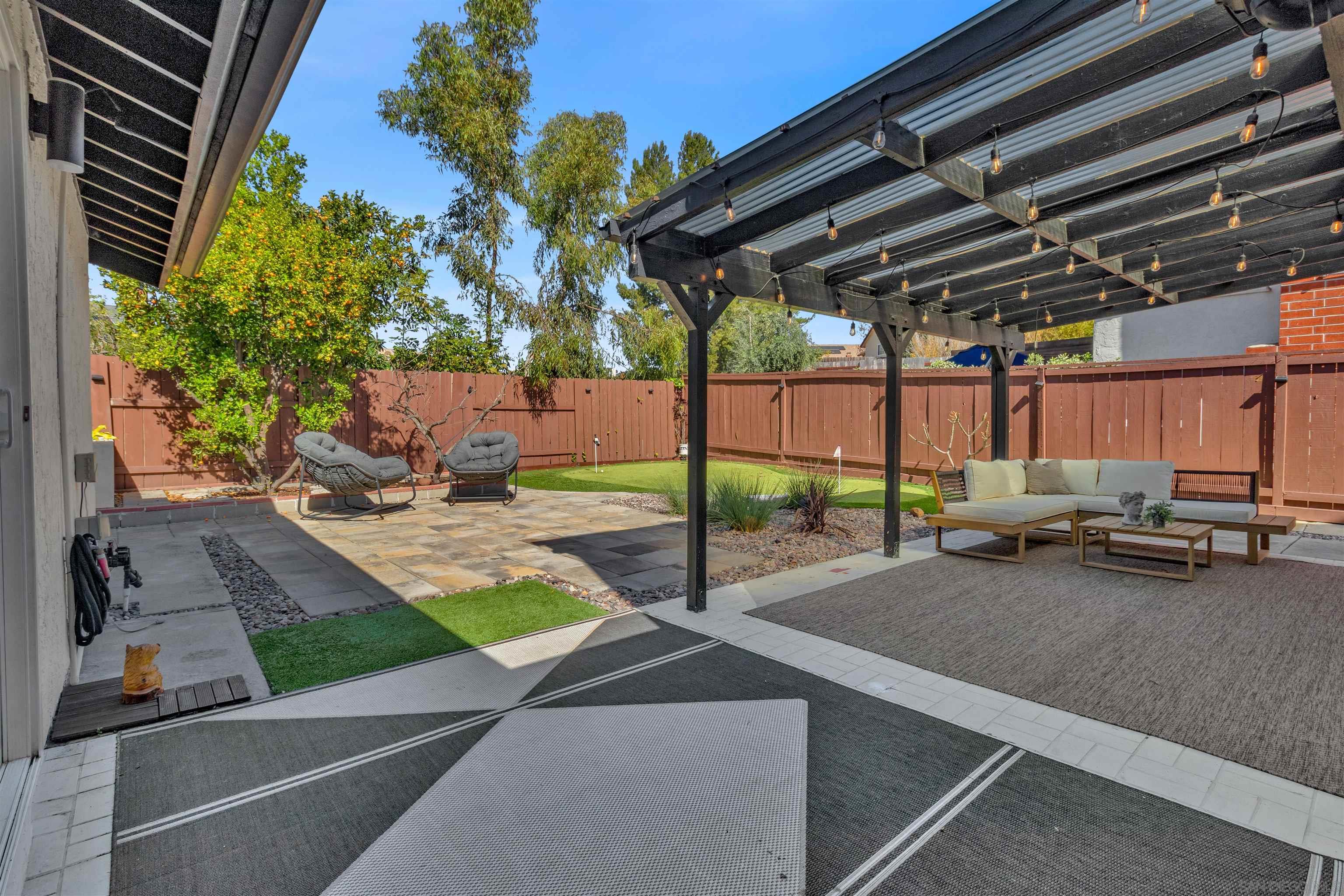 Detail Gallery Image 49 of 50 For 13070  Roundup Ave, San Diego,  CA 92129 - 4 Beds | 4 Baths