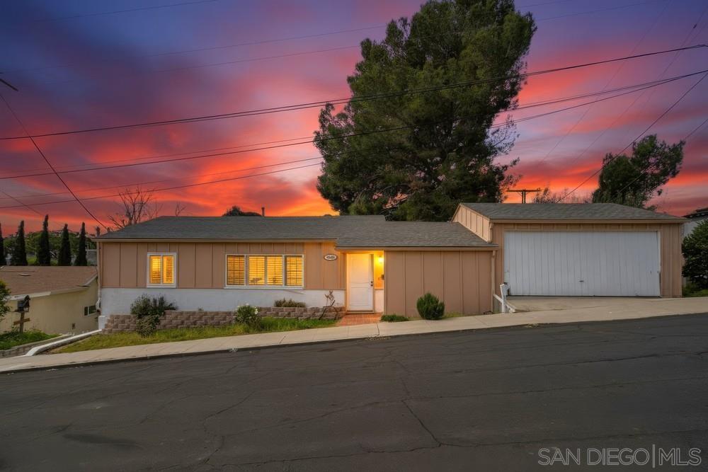 Front Image Thumbnail for SD260003613