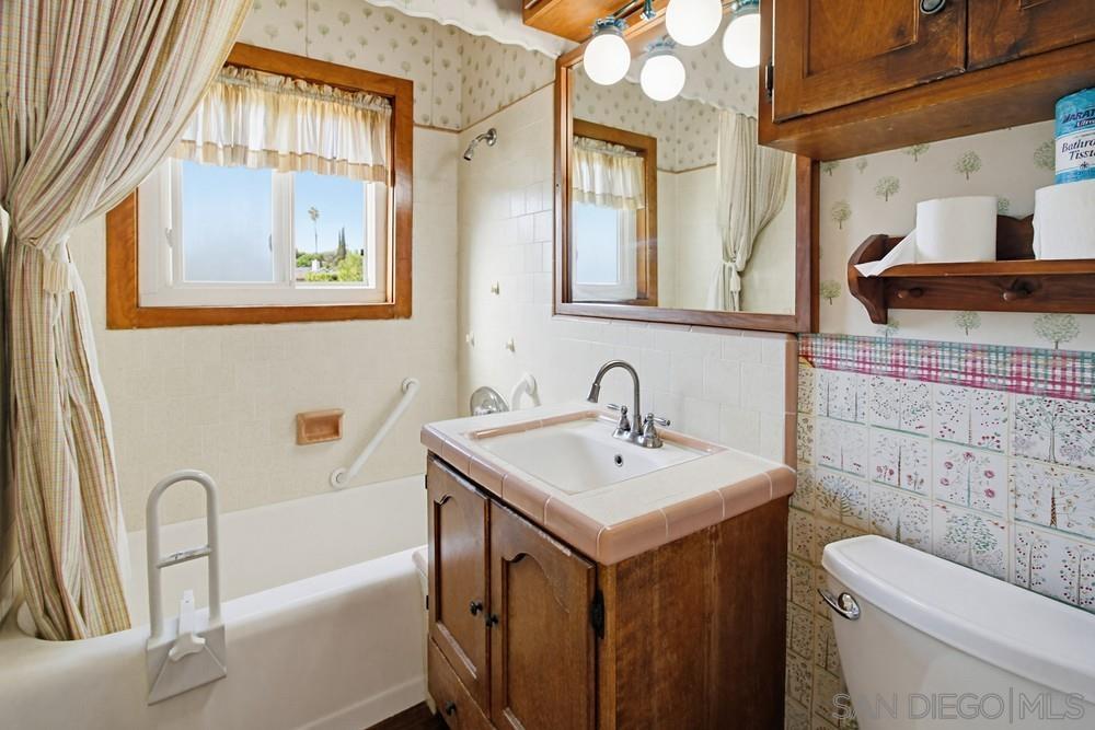 Detail Gallery Image 20 of 50 For 4460  Alamo Way, San Diego,  CA 92115 - 3 Beds | 2 Baths