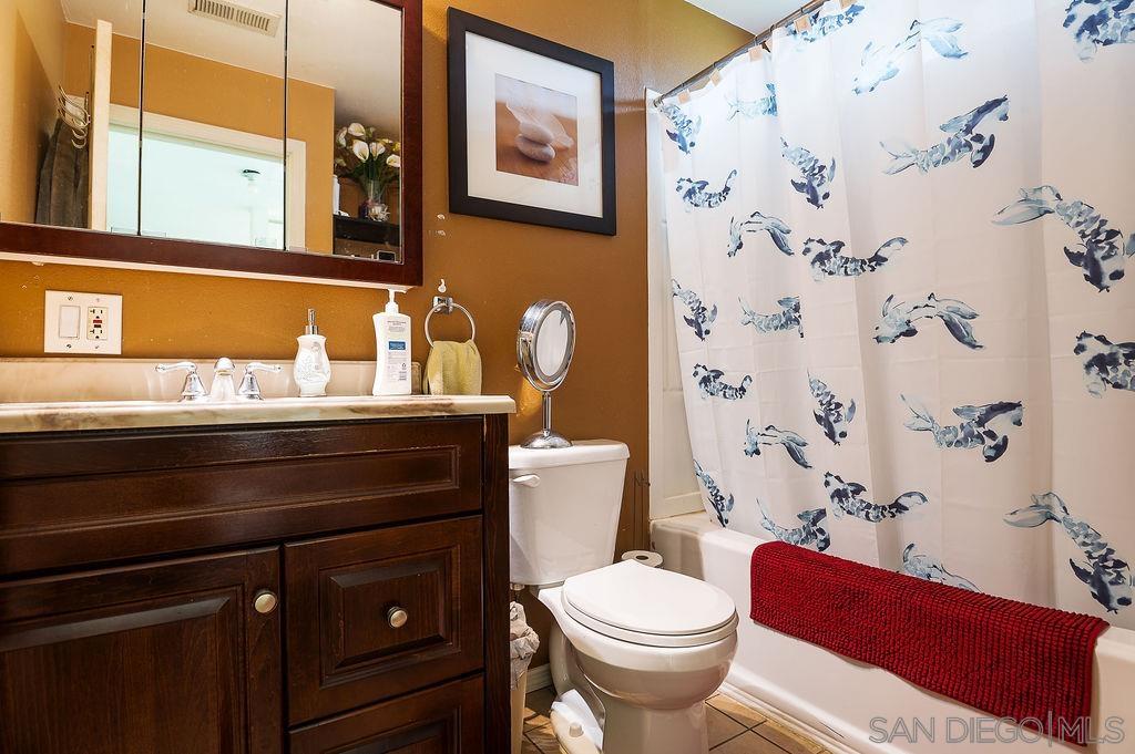 Detail Gallery Image 16 of 25 For 4788  Auburn Dr, San Diego,  CA 92105 - 2 Beds | 2 Baths