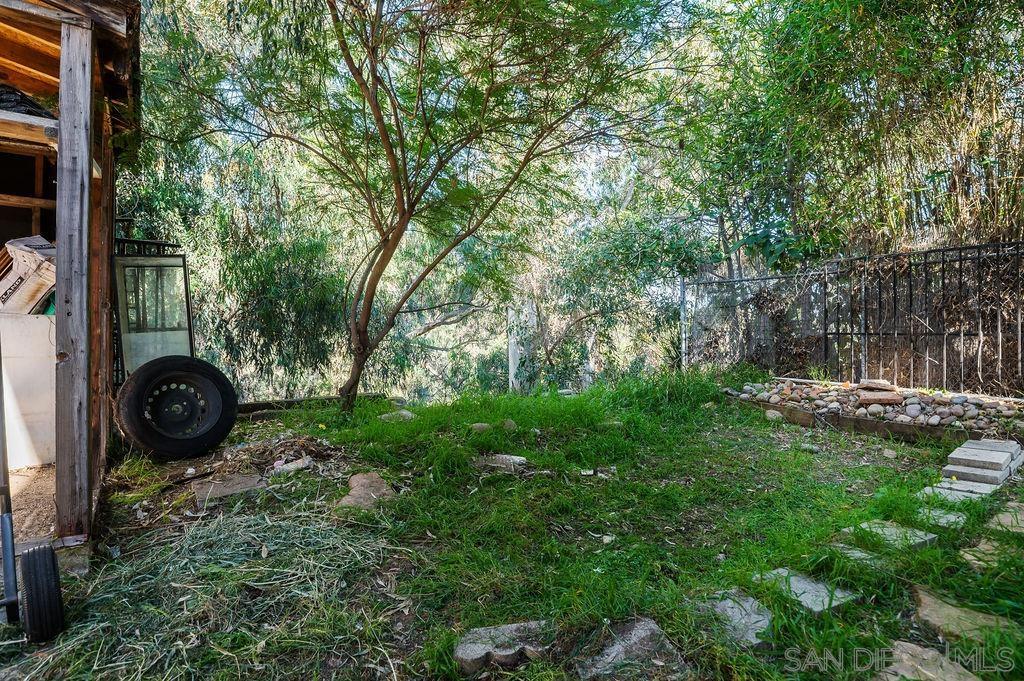 Detail Gallery Image 21 of 25 For 4788  Auburn Dr, San Diego,  CA 92105 - 2 Beds | 2 Baths