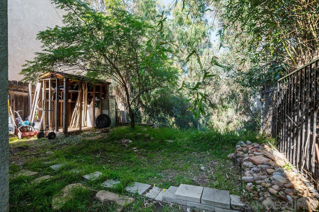 Detail Gallery Image 22 of 25 For 4788  Auburn Dr, San Diego,  CA 92105 - 2 Beds | 2 Baths