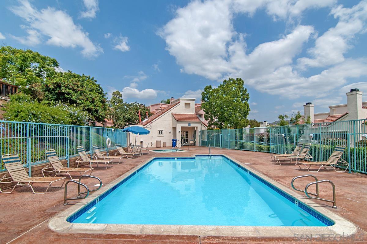 Detail Gallery Image 20 of 23 For 12083  Calle De Montana  #219,  El Cajon,  CA 92019 - 2 Beds | 1 Baths