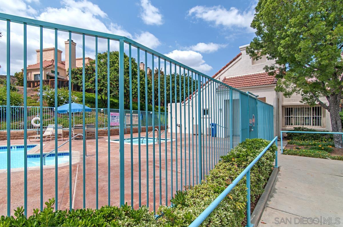 Detail Gallery Image 22 of 23 For 12083  Calle De Montana  #219,  El Cajon,  CA 92019 - 2 Beds | 1 Baths