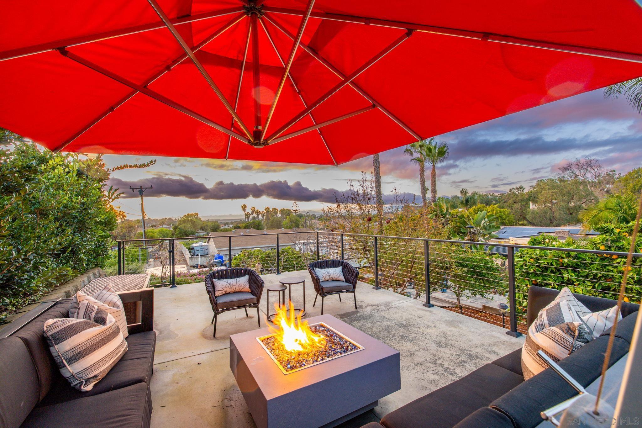 Detail Gallery Image 29 of 75 For 1441 E Taylor St, Vista,  CA 92084 - 3 Beds | 3 Baths