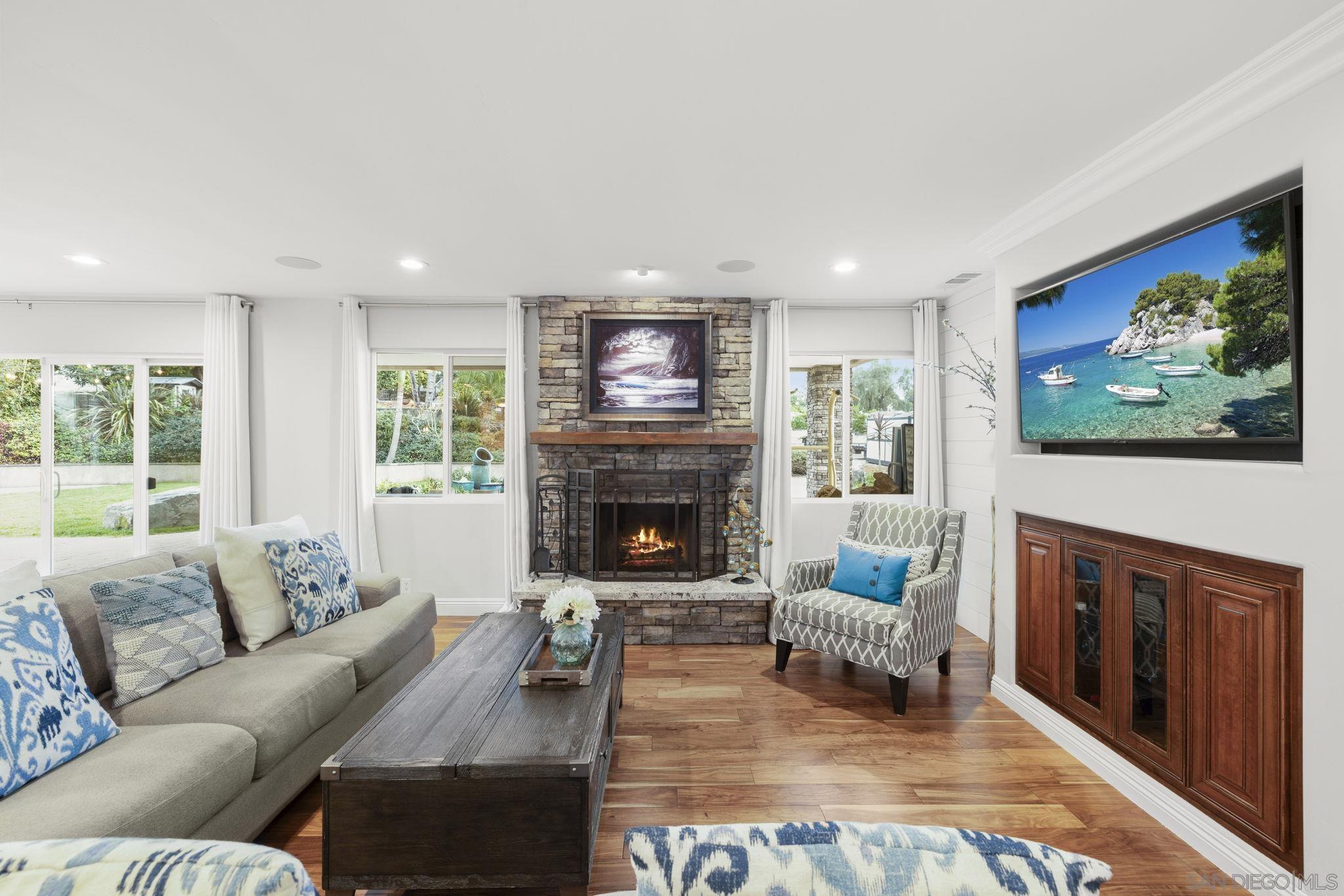 Detail Gallery Image 40 of 75 For 1441 E Taylor St, Vista,  CA 92084 - 3 Beds | 3 Baths