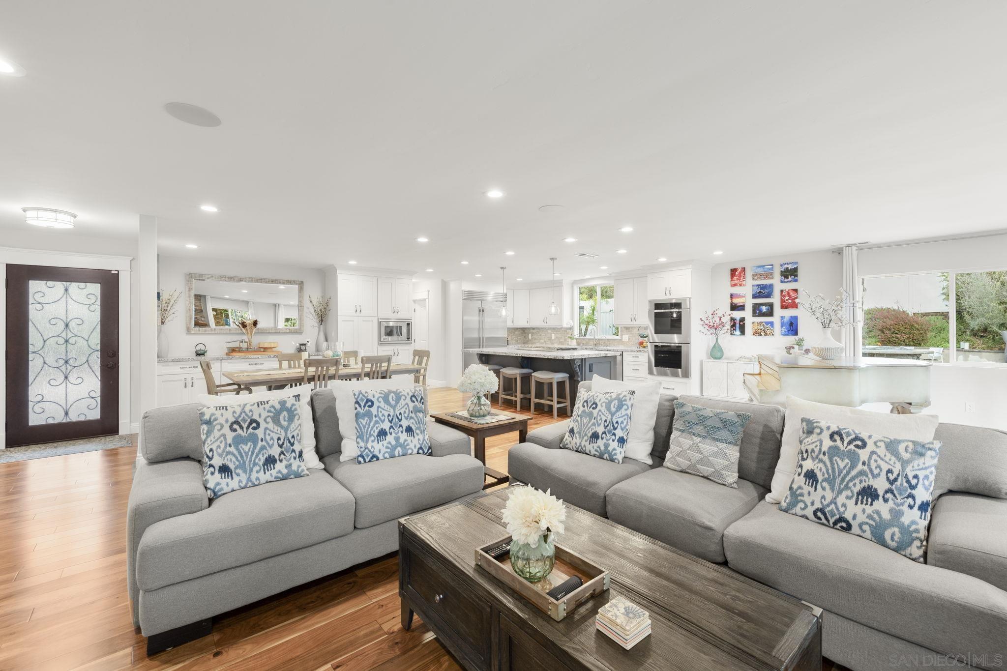 Detail Gallery Image 54 of 75 For 1441 E Taylor St, Vista,  CA 92084 - 3 Beds | 3 Baths